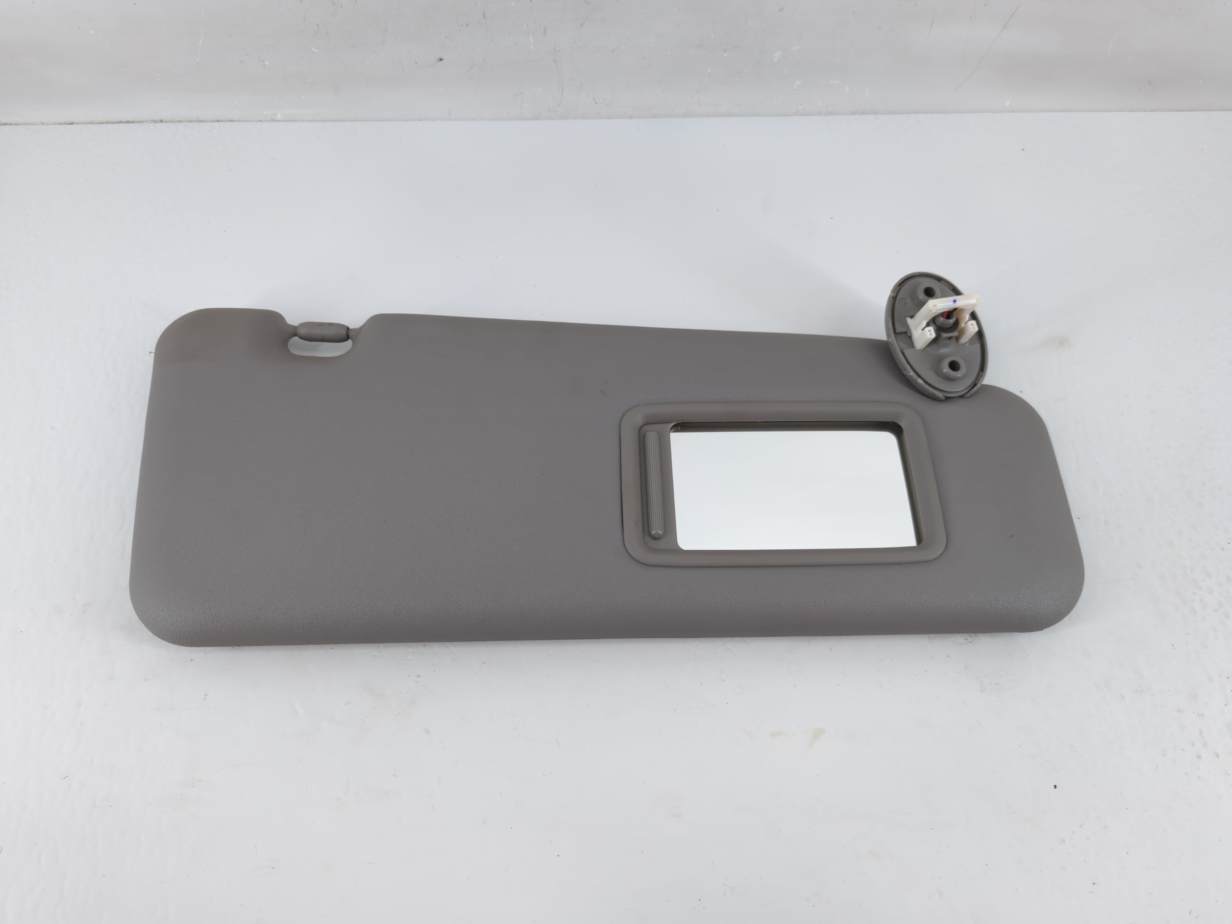 Picture of 2008-2010 Toyota Highlander Passenger Sun Visor Mirror Right Sunvisor 1135396