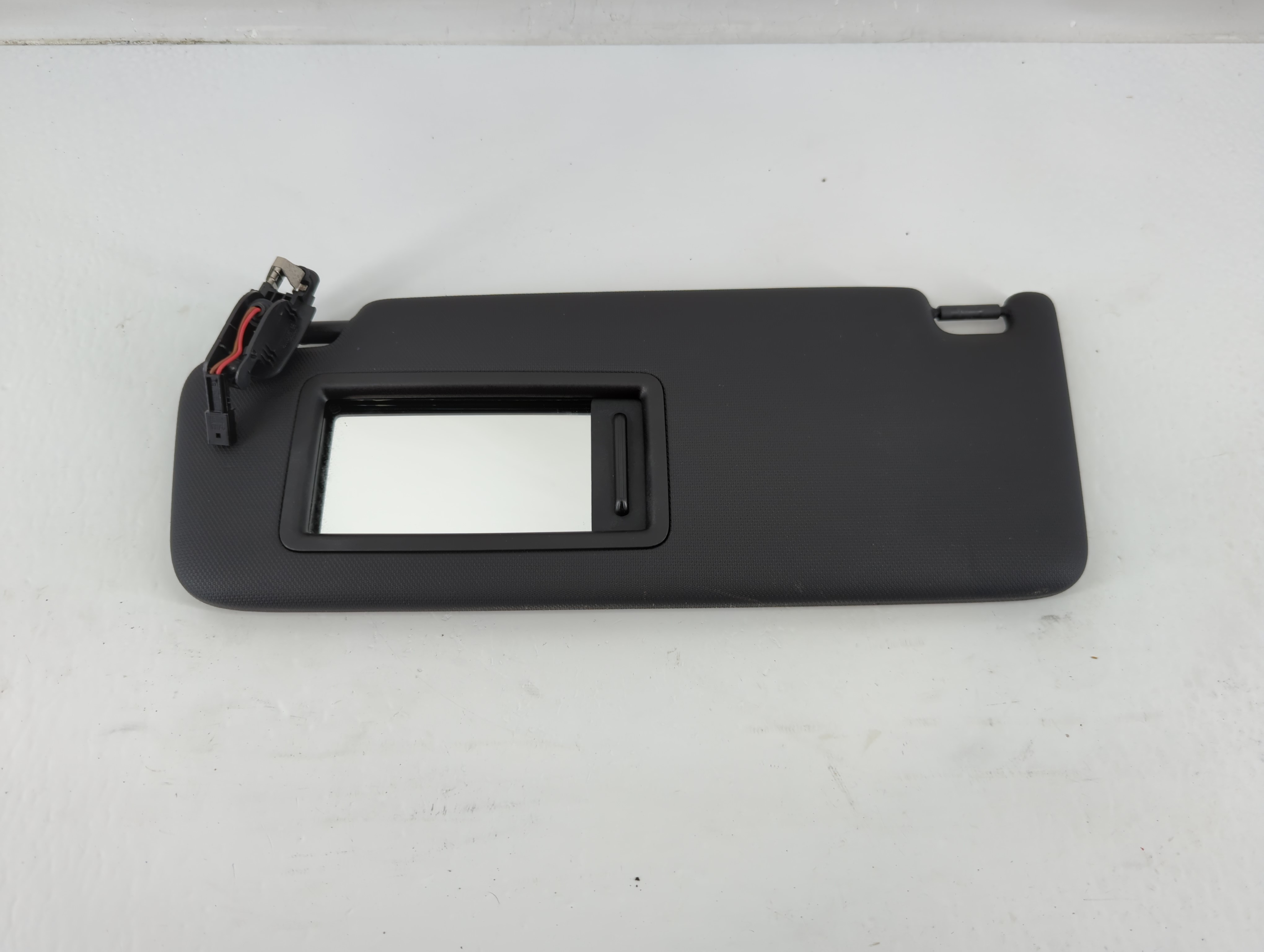 Picture of 2014-2016 Audi A5 Driver Sun Visor Mirror Left Sunvisor Black 1137004