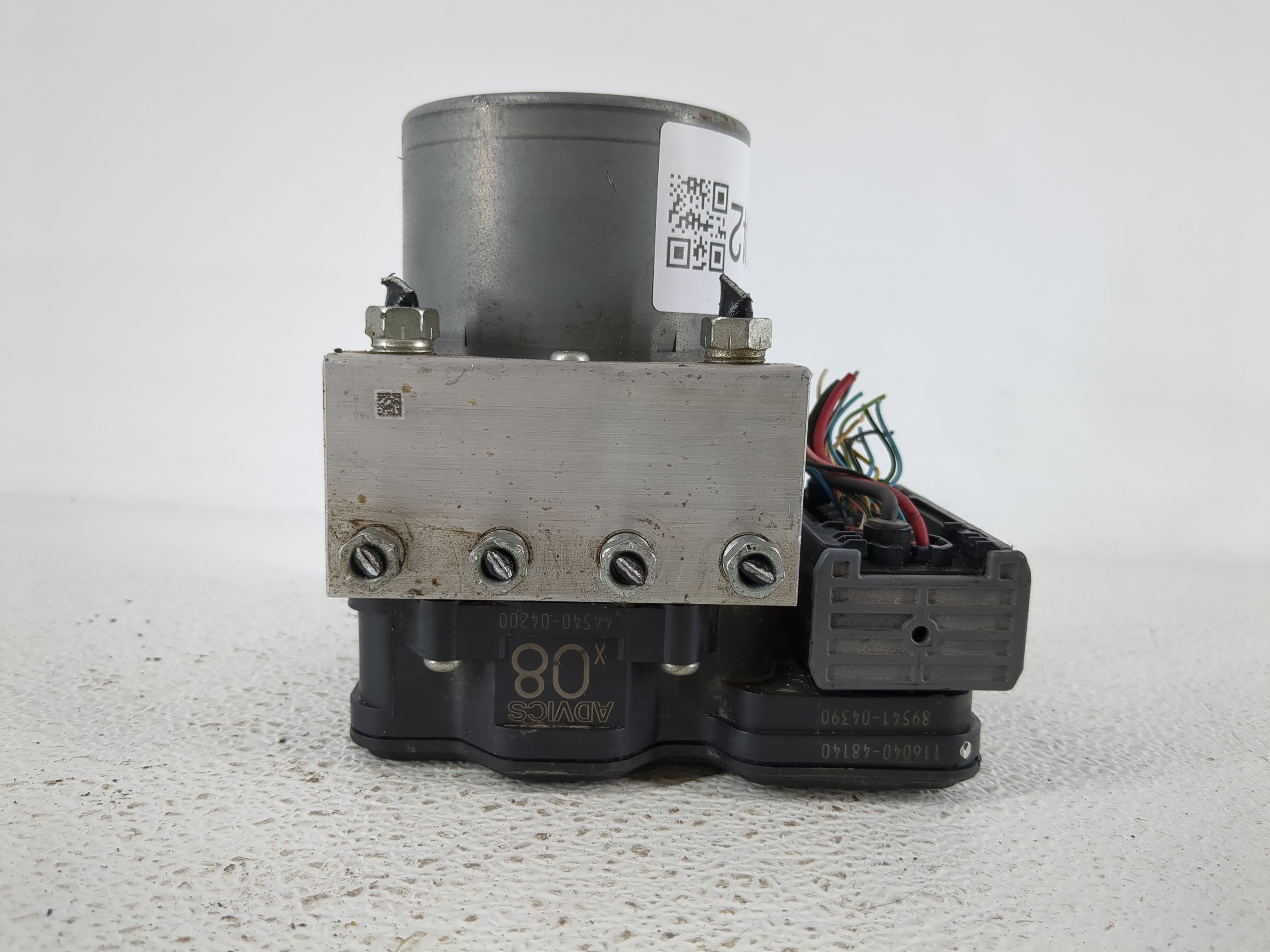 Picture of 2022-2022 Toyota Tundra Abs Pump Control Module 1137042