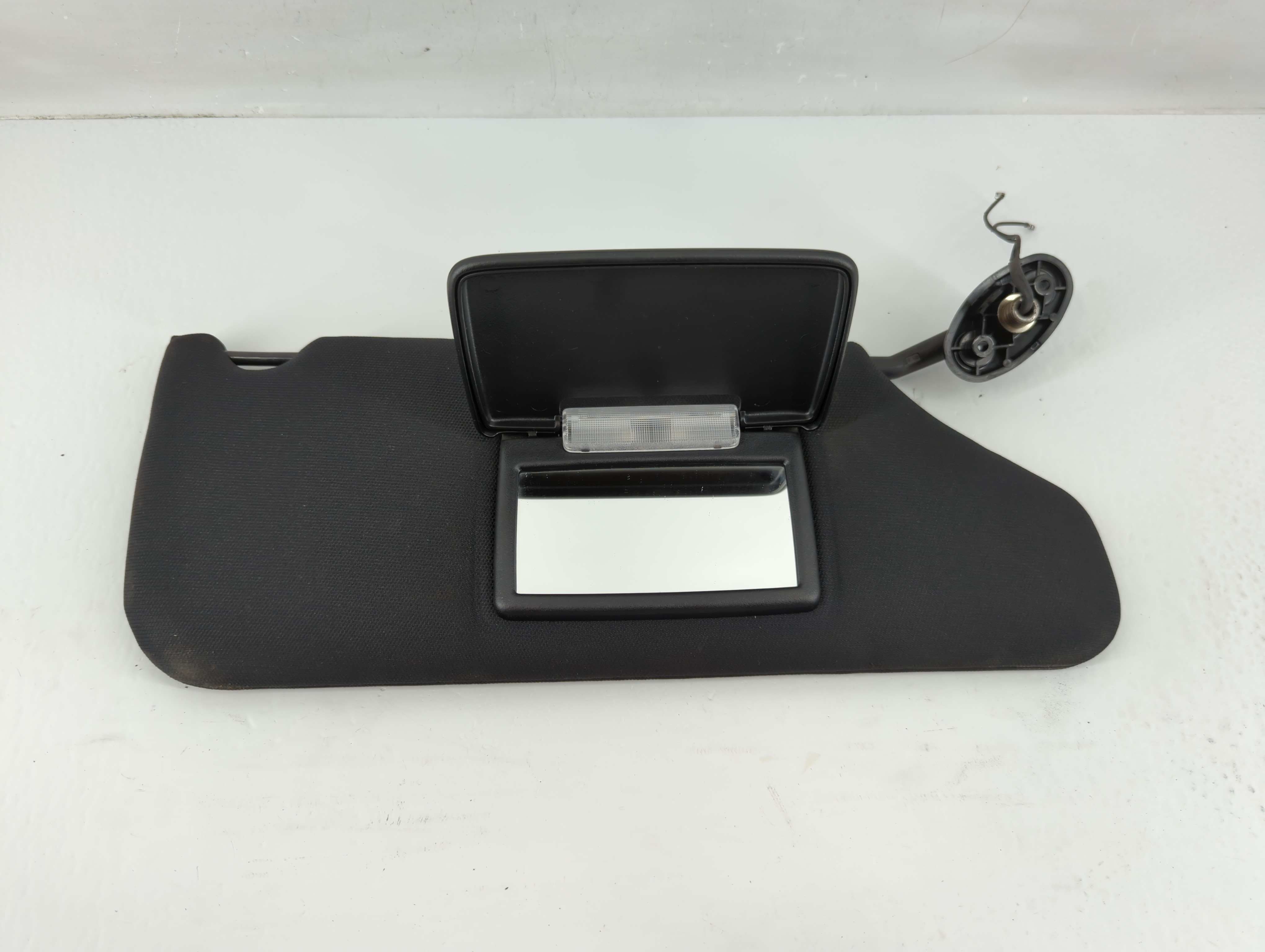 Picture of 2011-2014 Dodge Avenger Driver Sun Visor Mirror Left Sunvisor Black 1137106