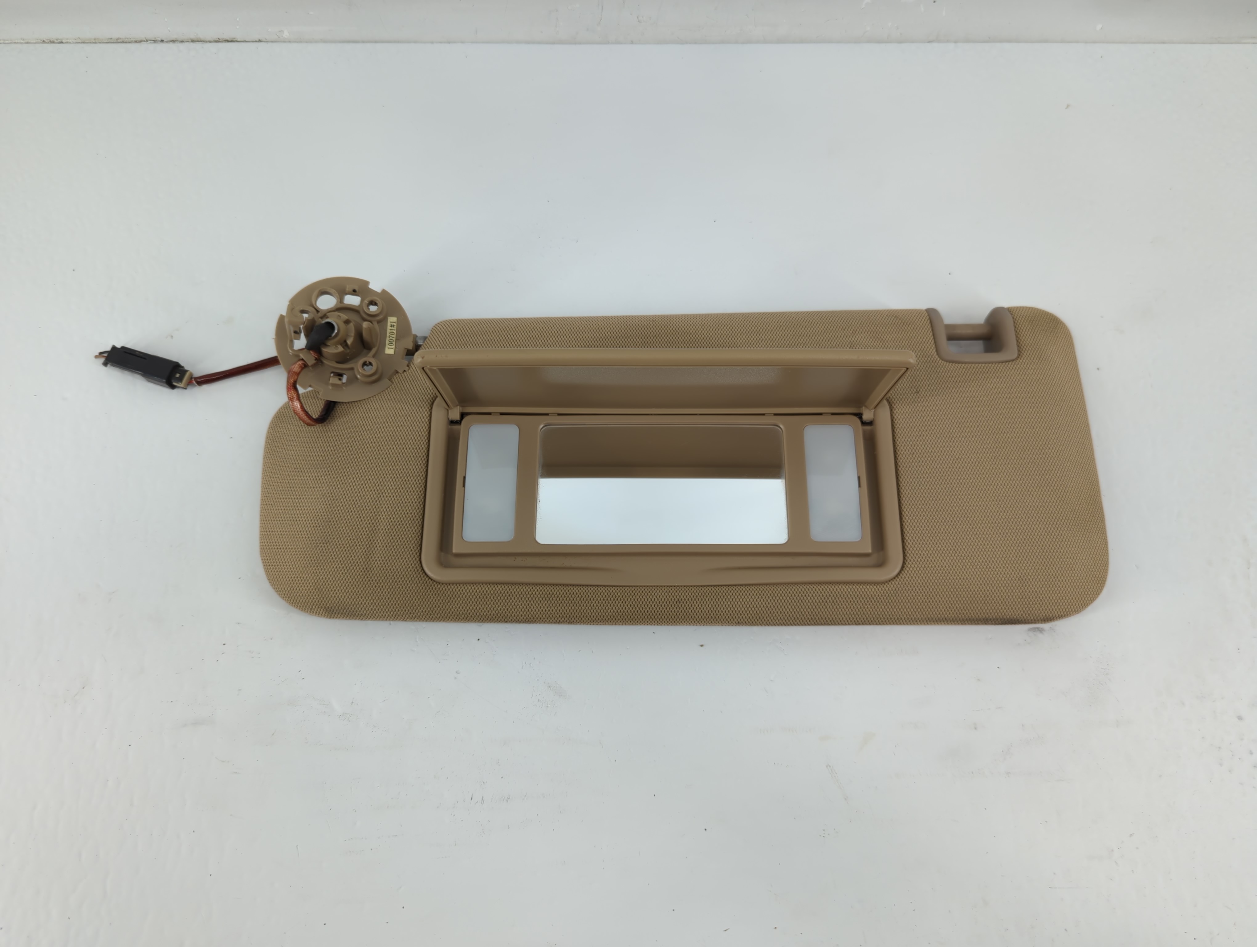 Picture of 2010-2015 Buick Lacrosse Driver Sun Visor Mirror Left Sunvisor 1137111