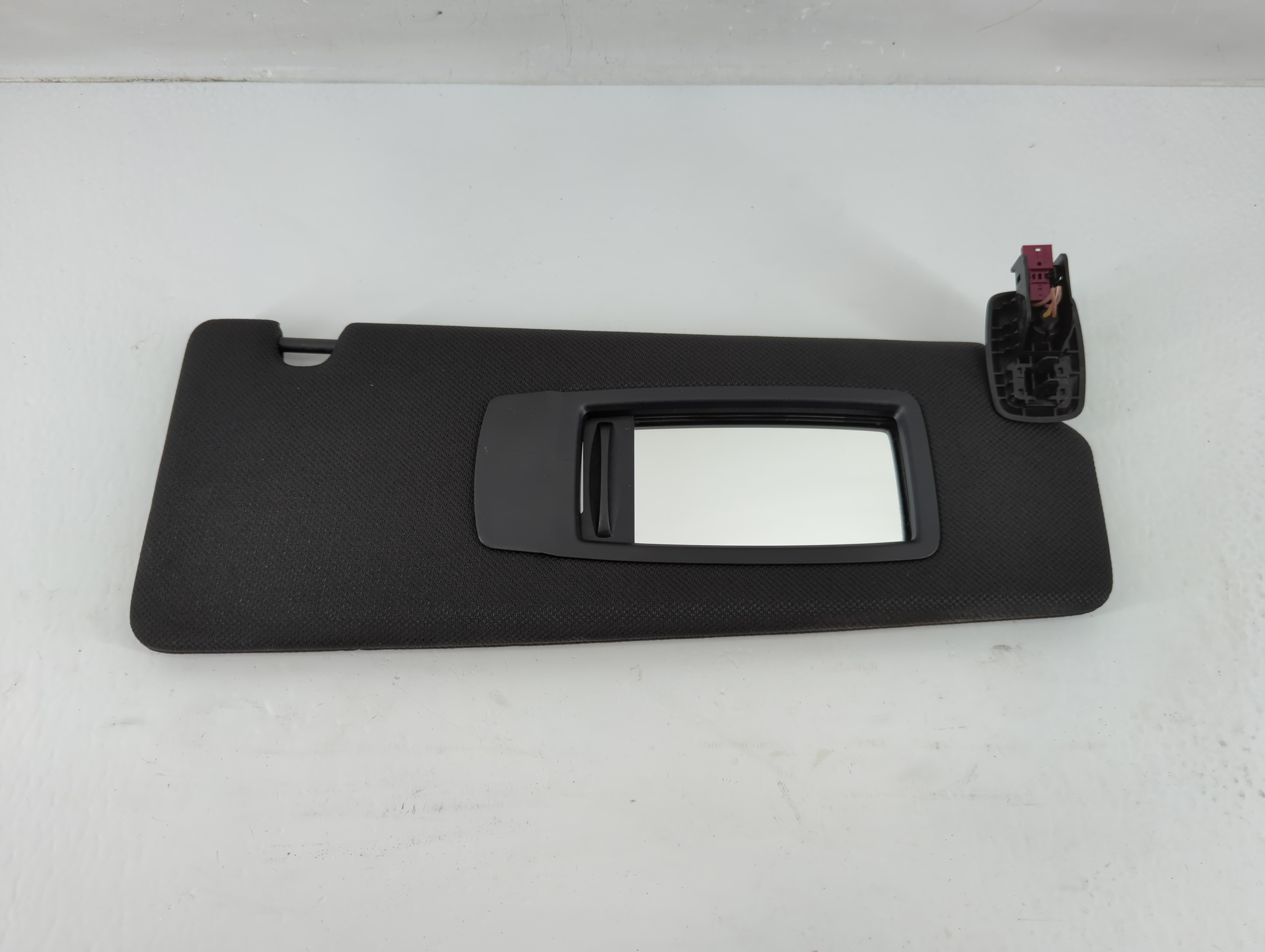 2017-2020 Bmw 540i Passenger Sun Visor Mirror Right Sunvisor Black 1137226 - Oemusedautoparts1.com