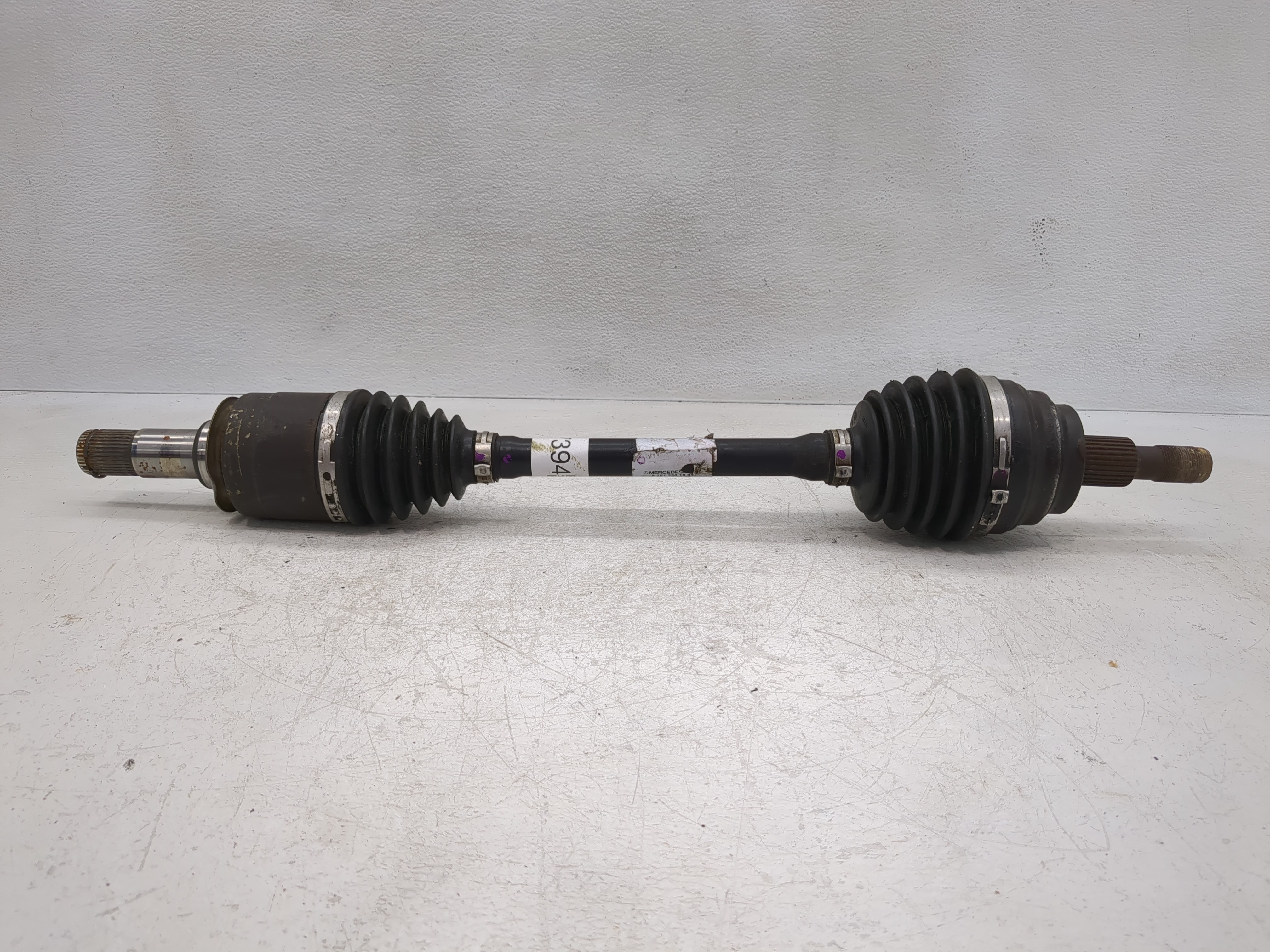Picture of 2007-2011 Mercedes-benz R350 Axle Shaft Front Driver Cv C/v 1137394