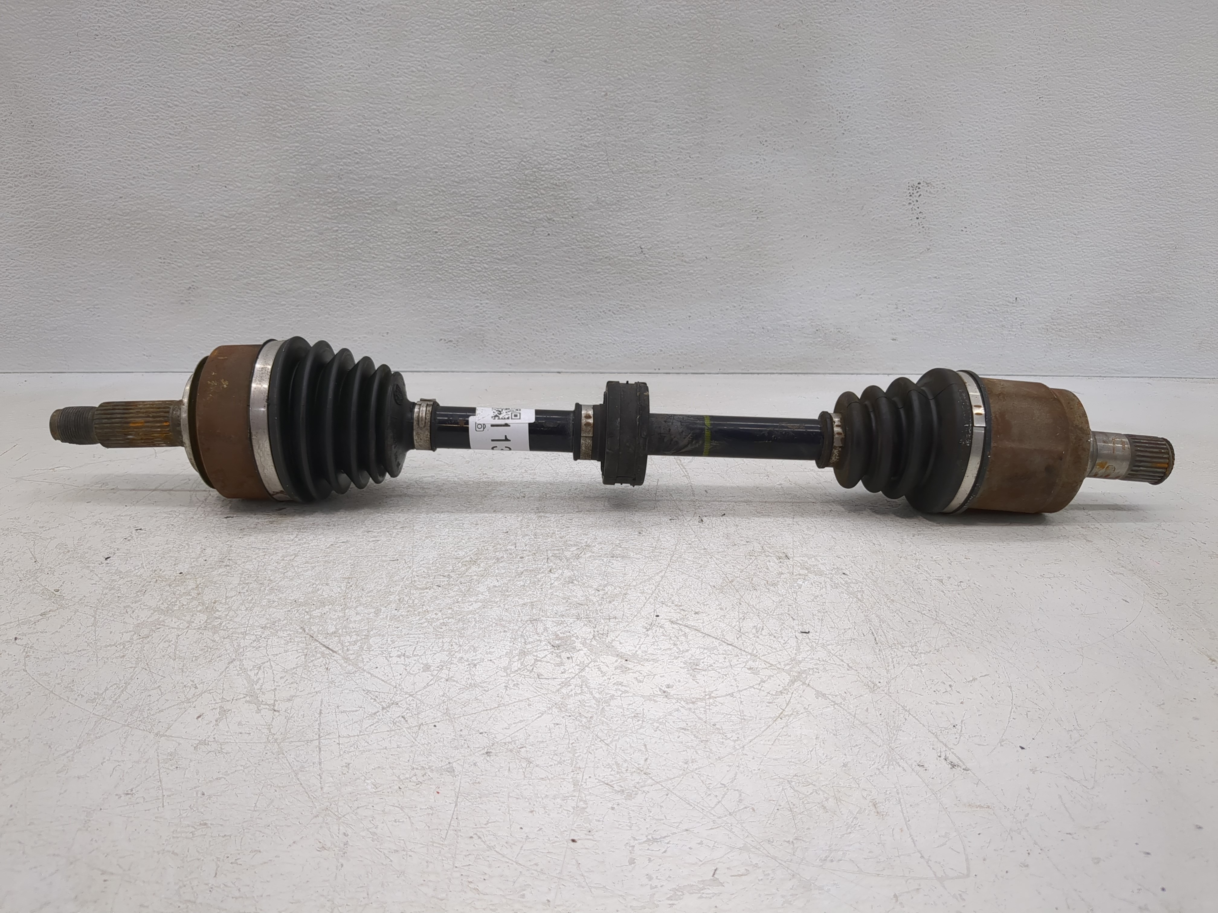 Picture of 2004-2006 Acura Tl Axle Shaft Front Driver Cv C/v 1137428
