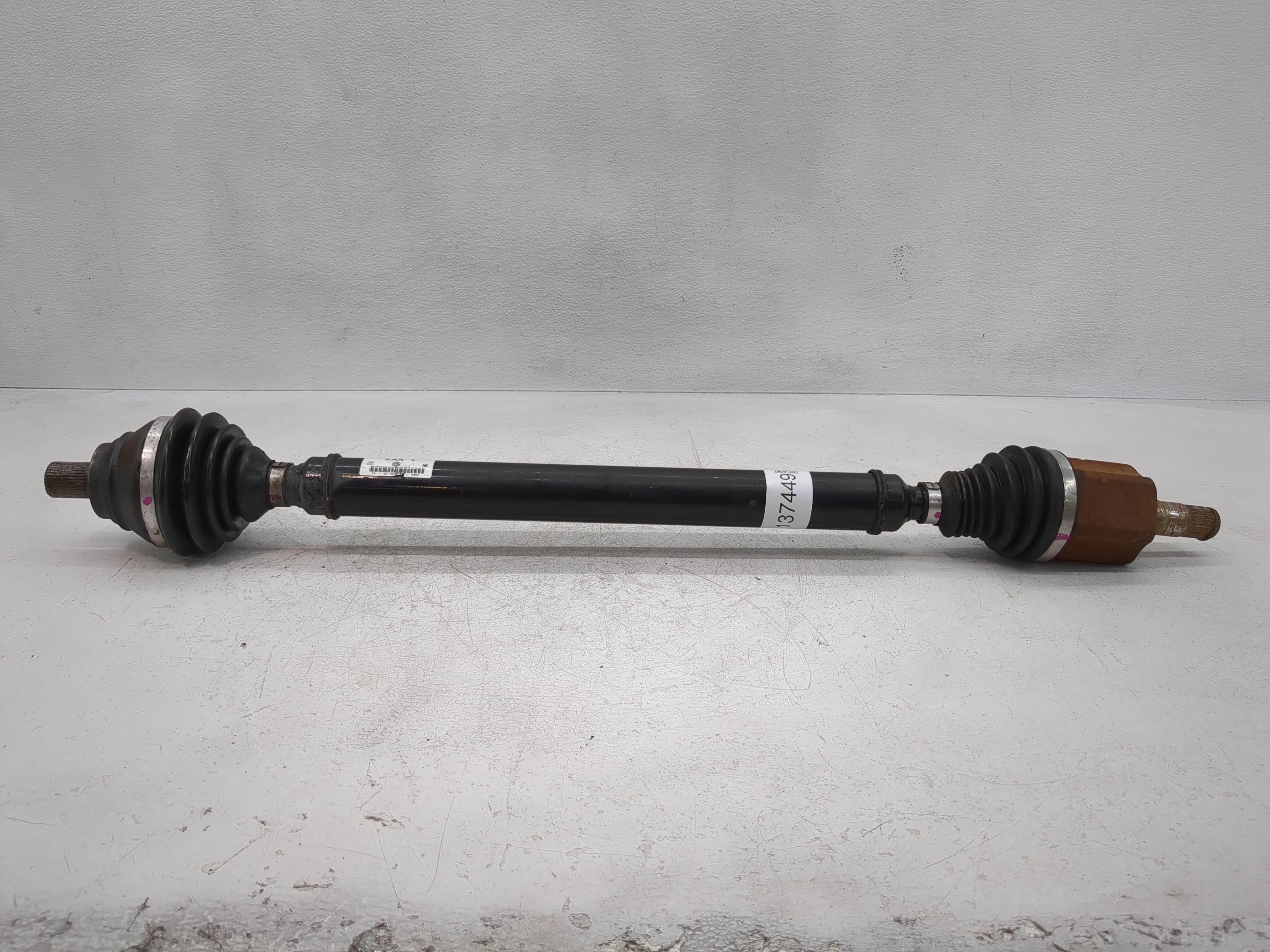 Picture of 2014-2020 Volkswagen Passat Axle Shaft Front Passenger Cv C/v 1137449