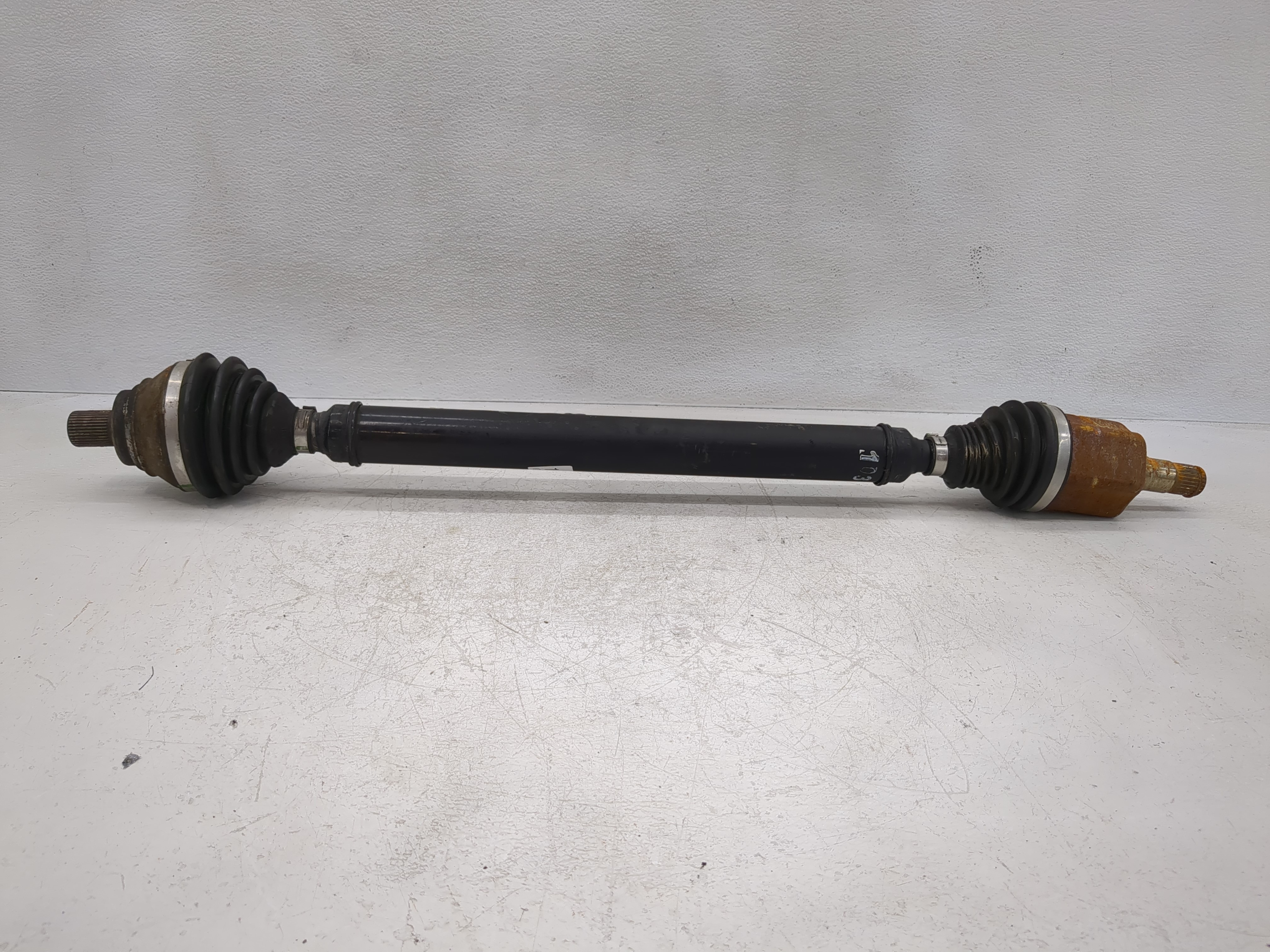 Picture of 2014-2020 Volkswagen Passat Axle Shaft Front Passenger Cv C/v 1137454
