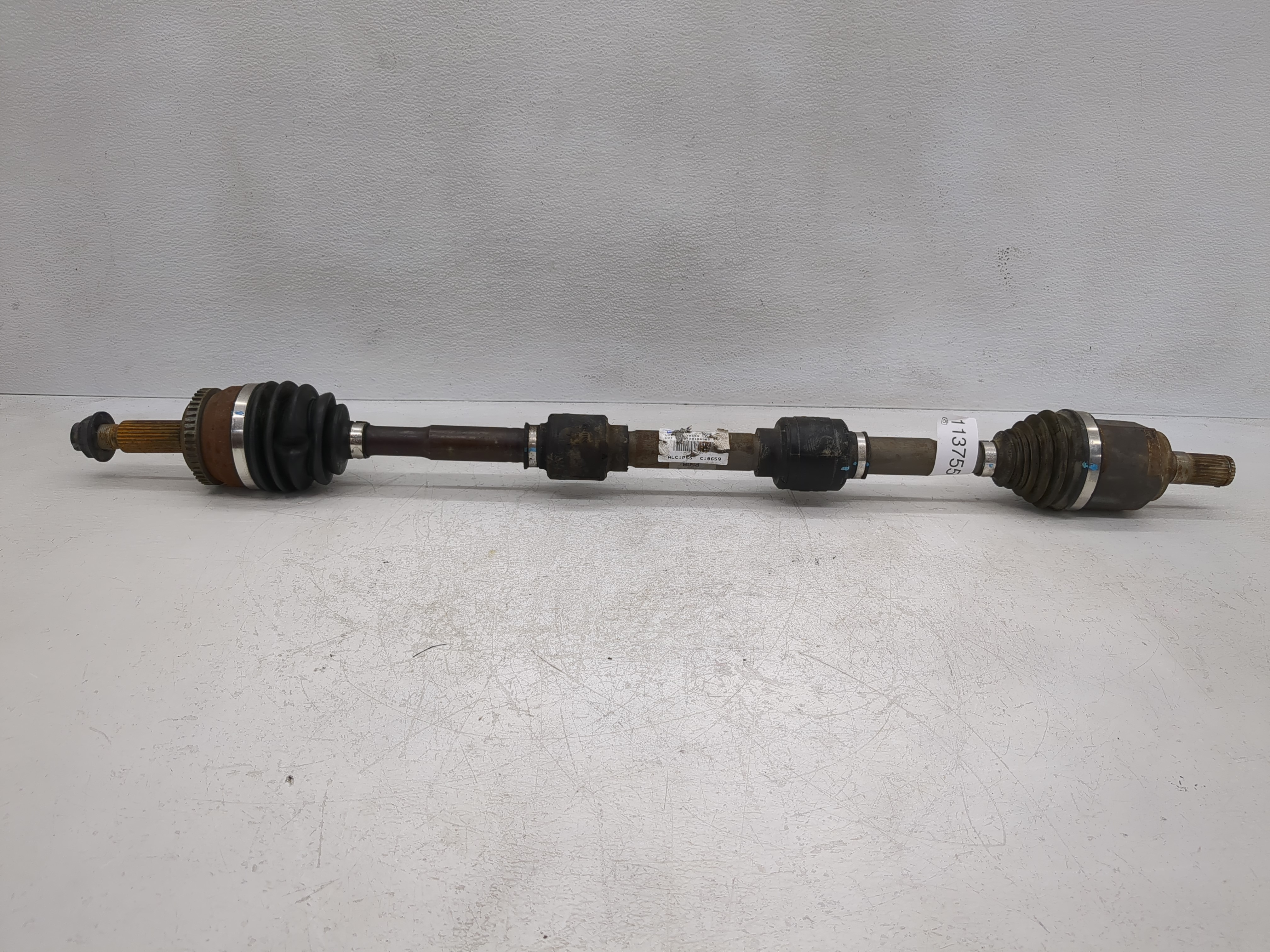 2014-2019 Kia Soul Axle Shaft Front Driver Cv C/v 1137556 - Oemusedautoparts1.com
