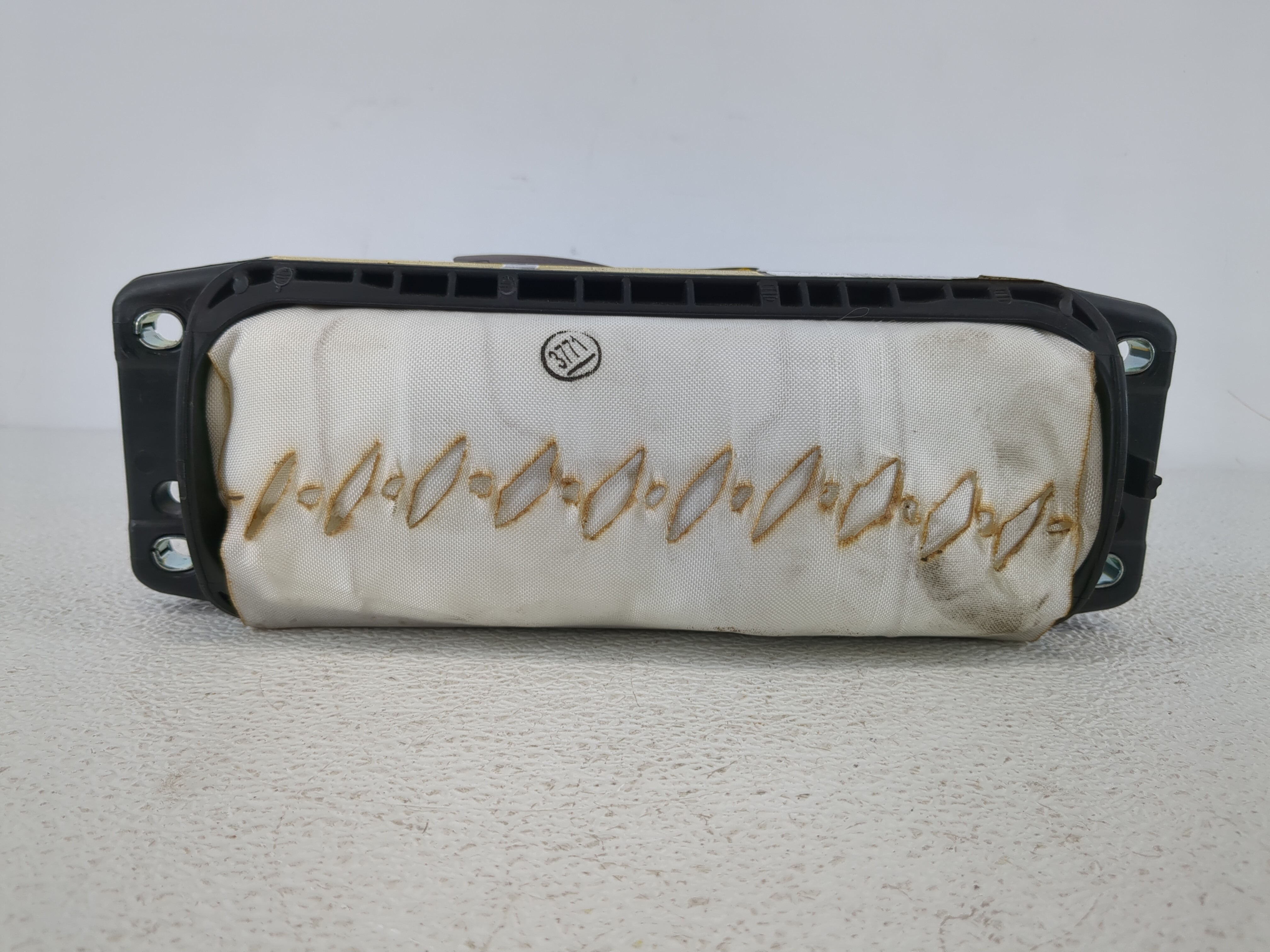 2010-2014 Volkswagen Jetta Air Bag Passenger Right Dashboard Oem 1137615 - Oemusedautoparts1.com