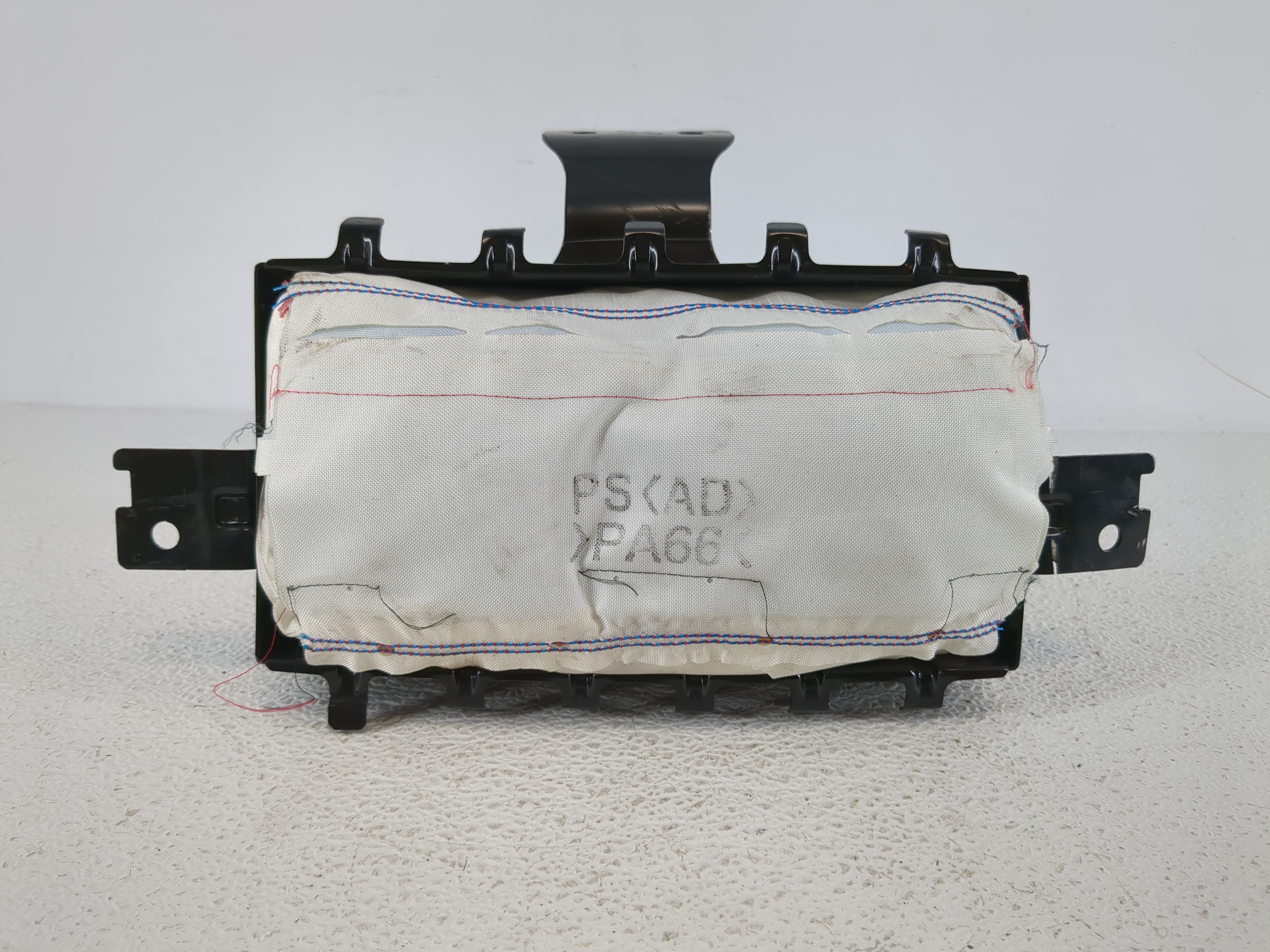 Picture of 2014-2019 Kia Soul Air Bag Passenger Right Dashboard Oem 1137672