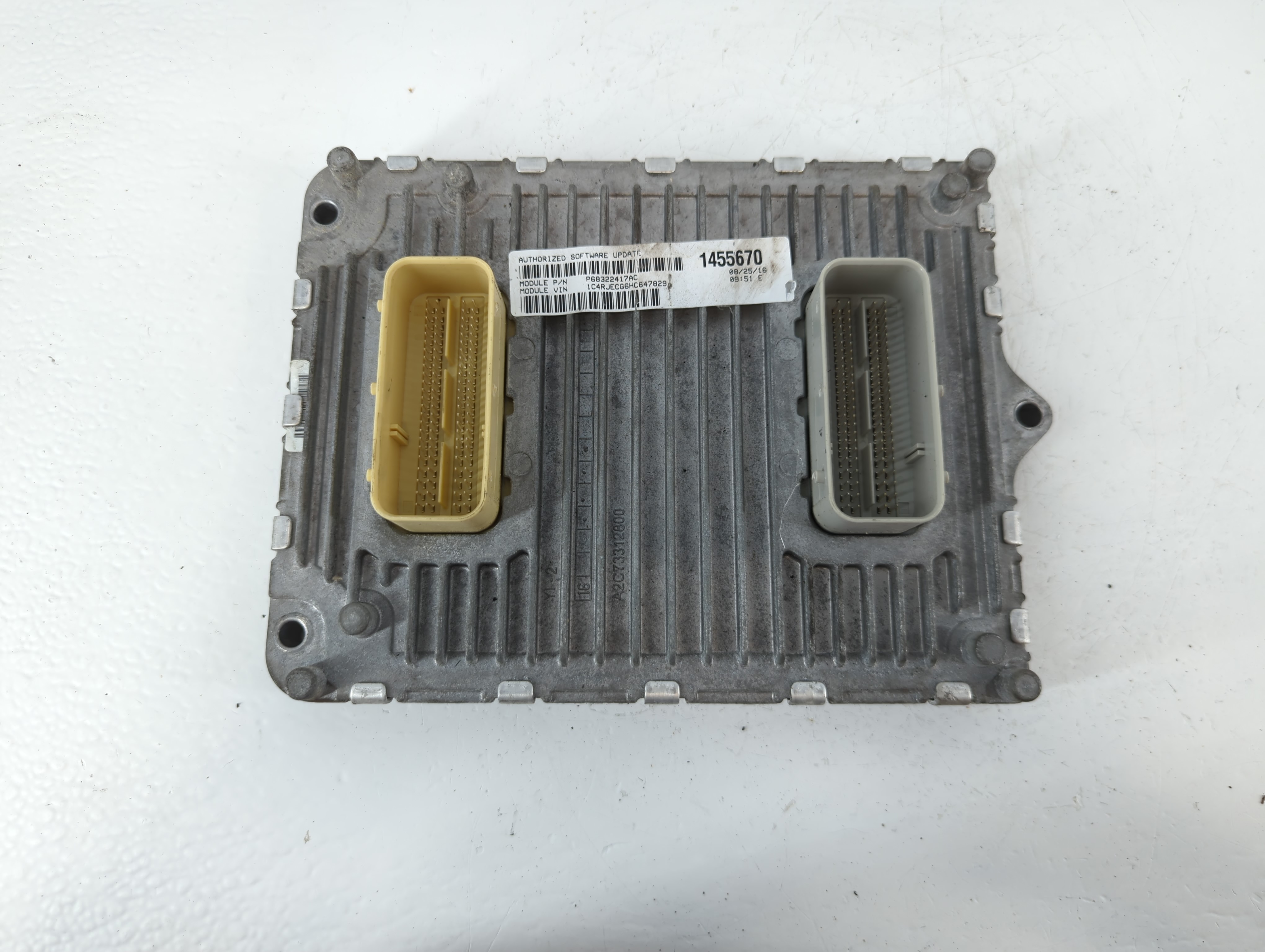 Picture of 2016 Jeep Grand Cherokee Engine Control Computer Ecu Pcm Ecm Pcu Oem 1137692