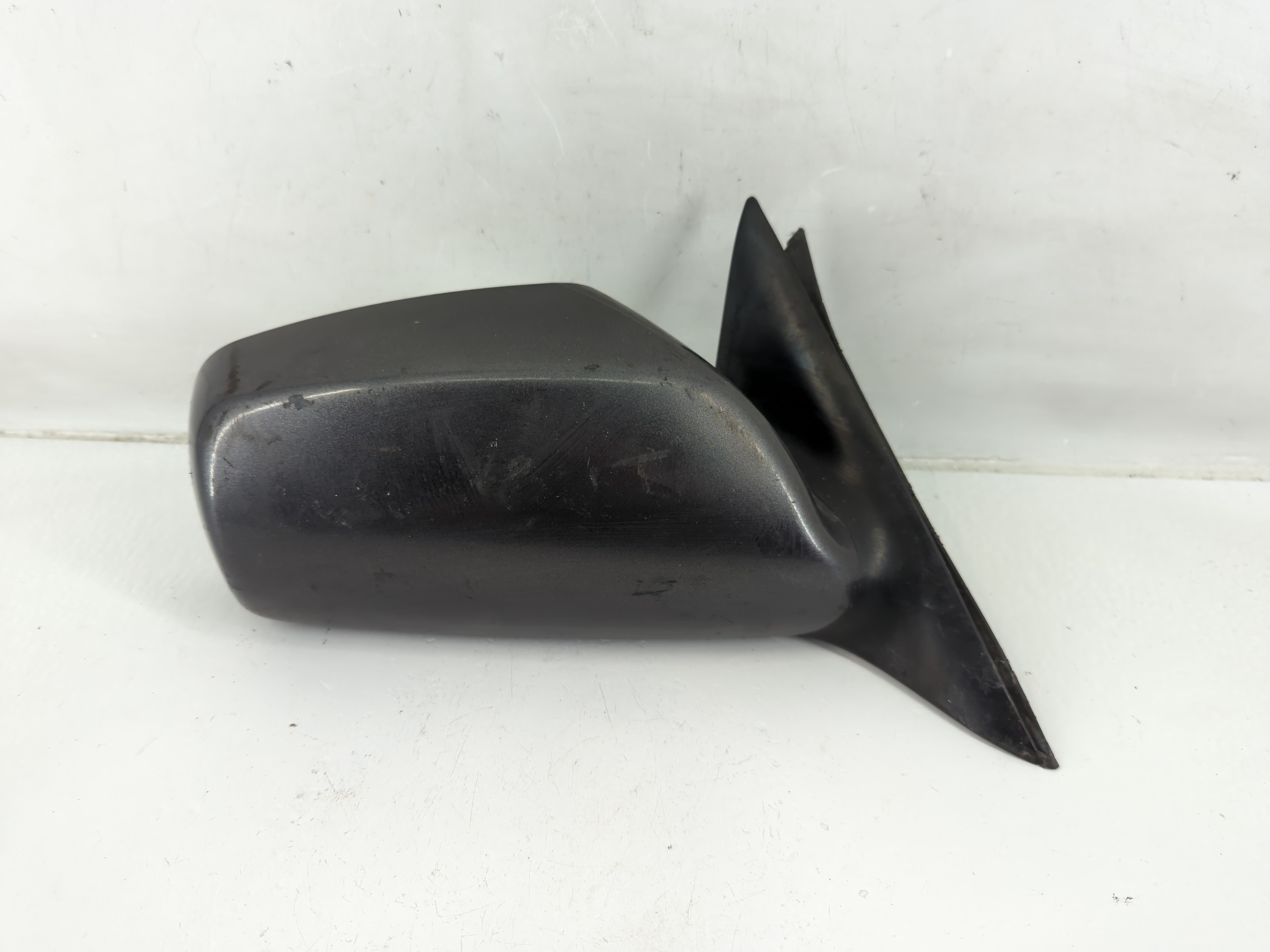 2007-2011 Toyota Camry Passenger Right Side View Power Door Mirror Black 1137705 - Oemusedautoparts1.com