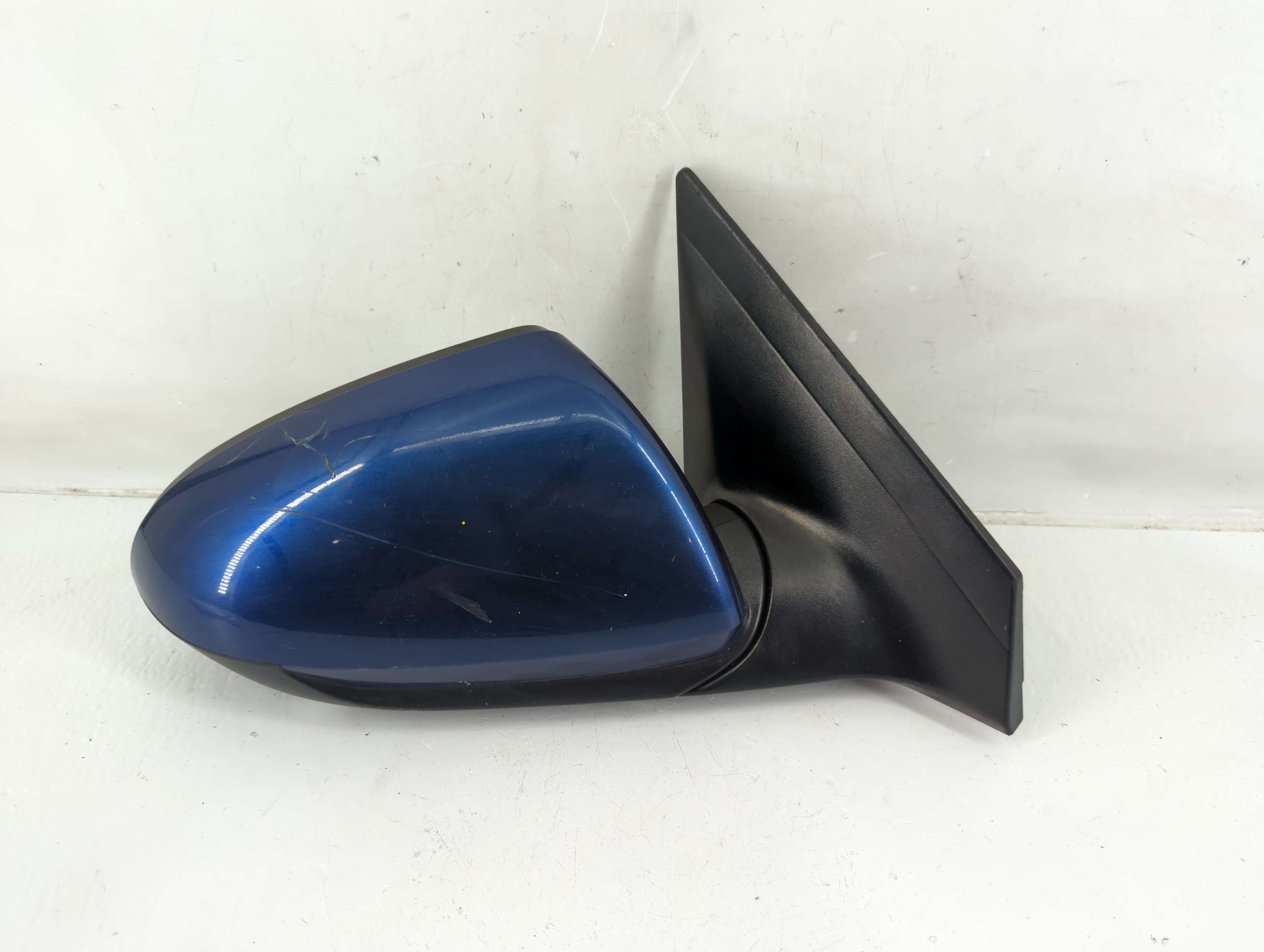 2017-2020 Hyundai Elantra Passenger Right Side View Power Door Mirror 1137770 - Oemusedautoparts1.com