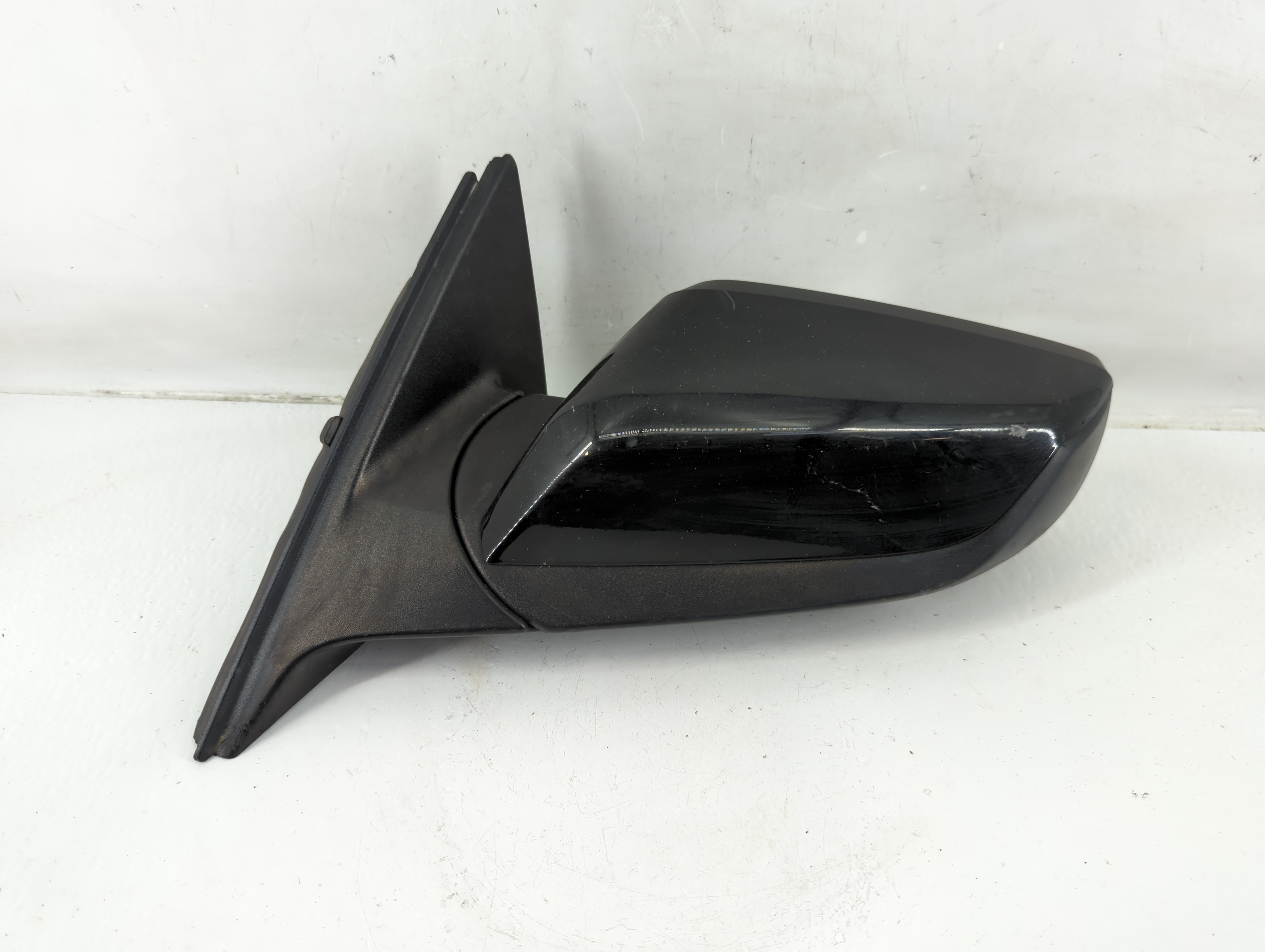 Picture of 2019-2021 Chevrolet Malibu Driver Left Side View Power Door Mirror Black 1137772