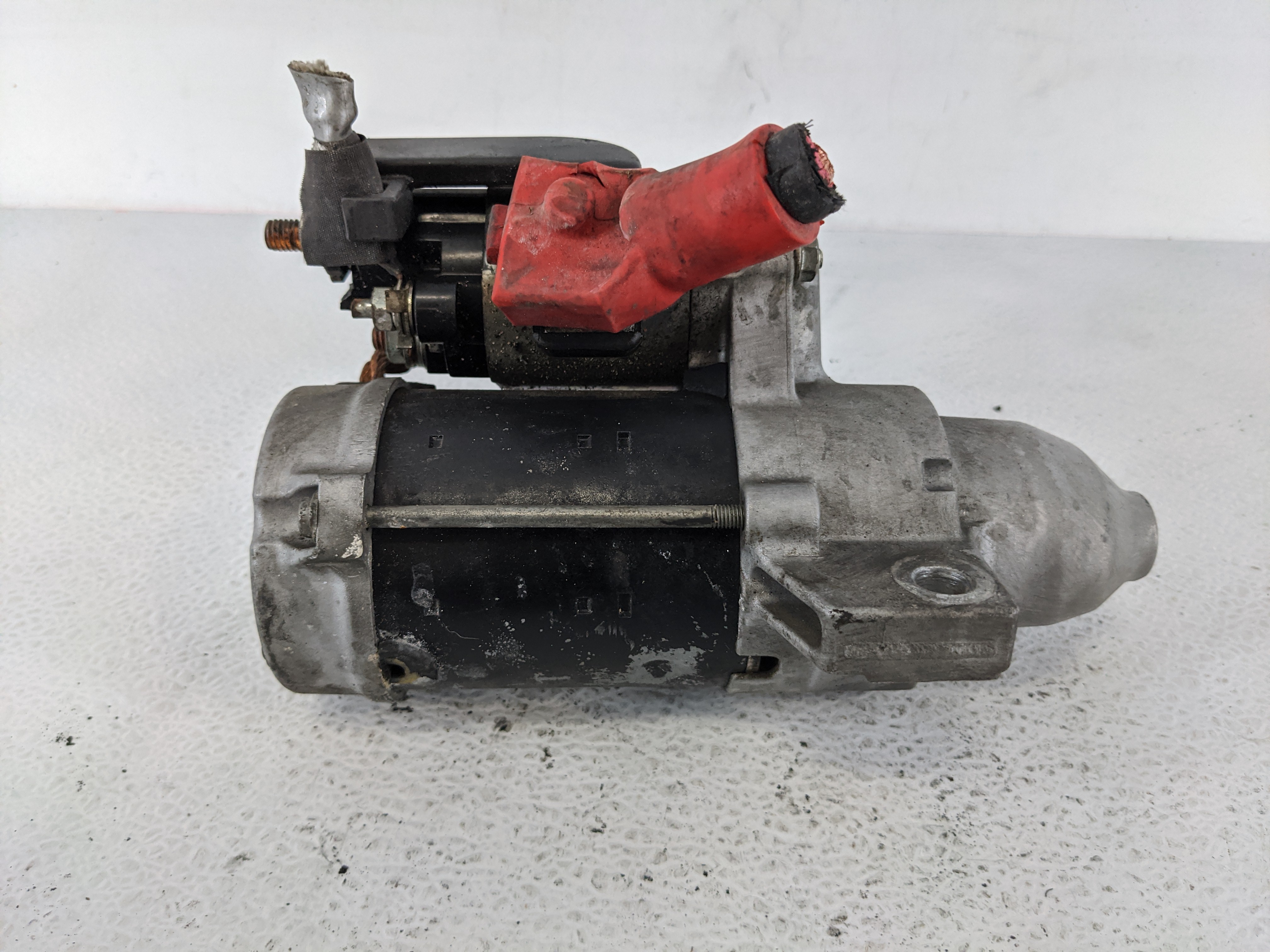 Picture of 2013-2015 Jaguar Xf Car Starter Motor Solenoid Oem 1137796