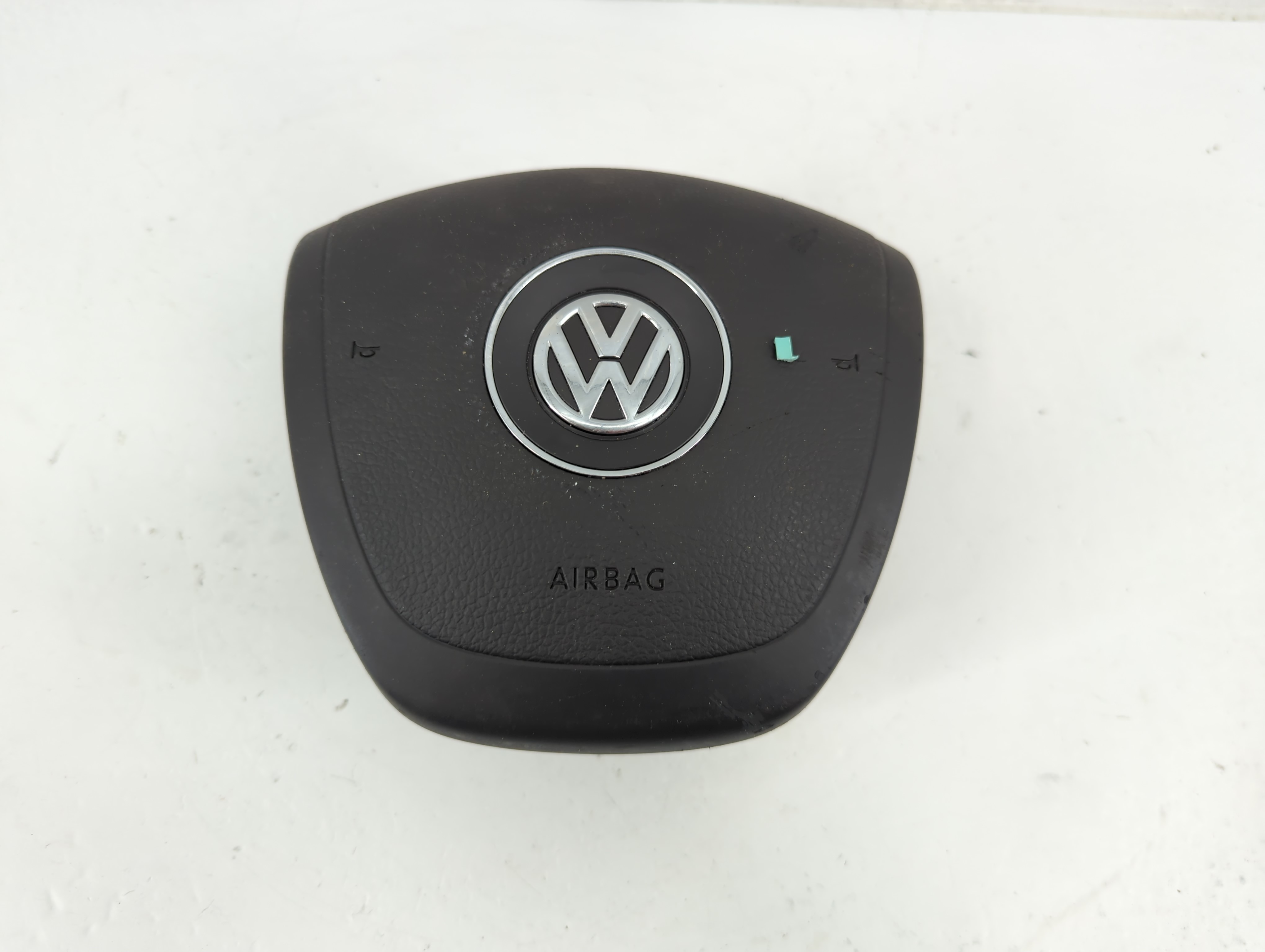 Picture of 2011-2014 Volkswagen Routan Air Bag Driver Left Steering Wheel Mounted 1137847