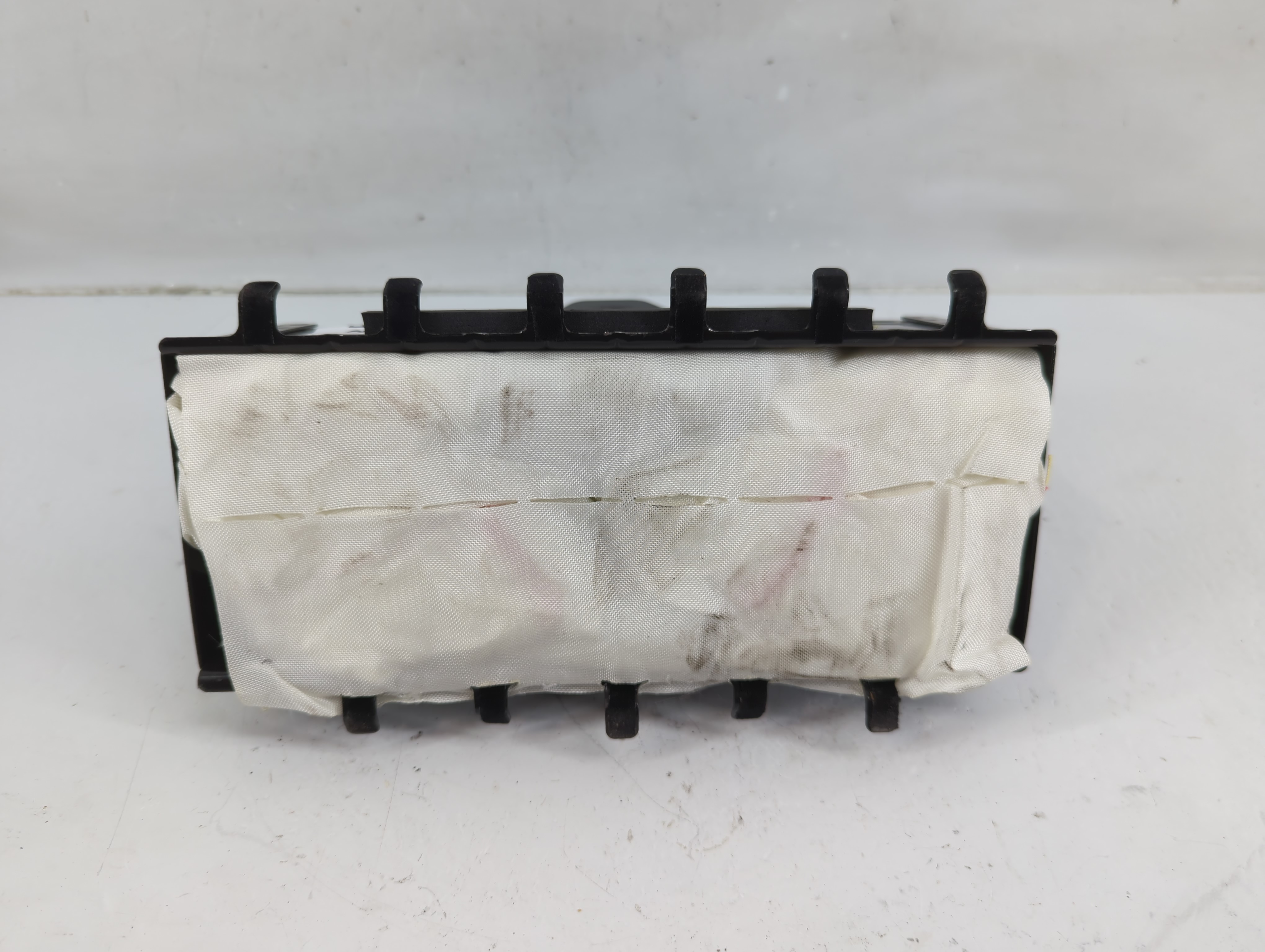 Picture of 2010-2010 Chevrolet Equinox Air Bag Passenger Right Dashboard Oem 1137857