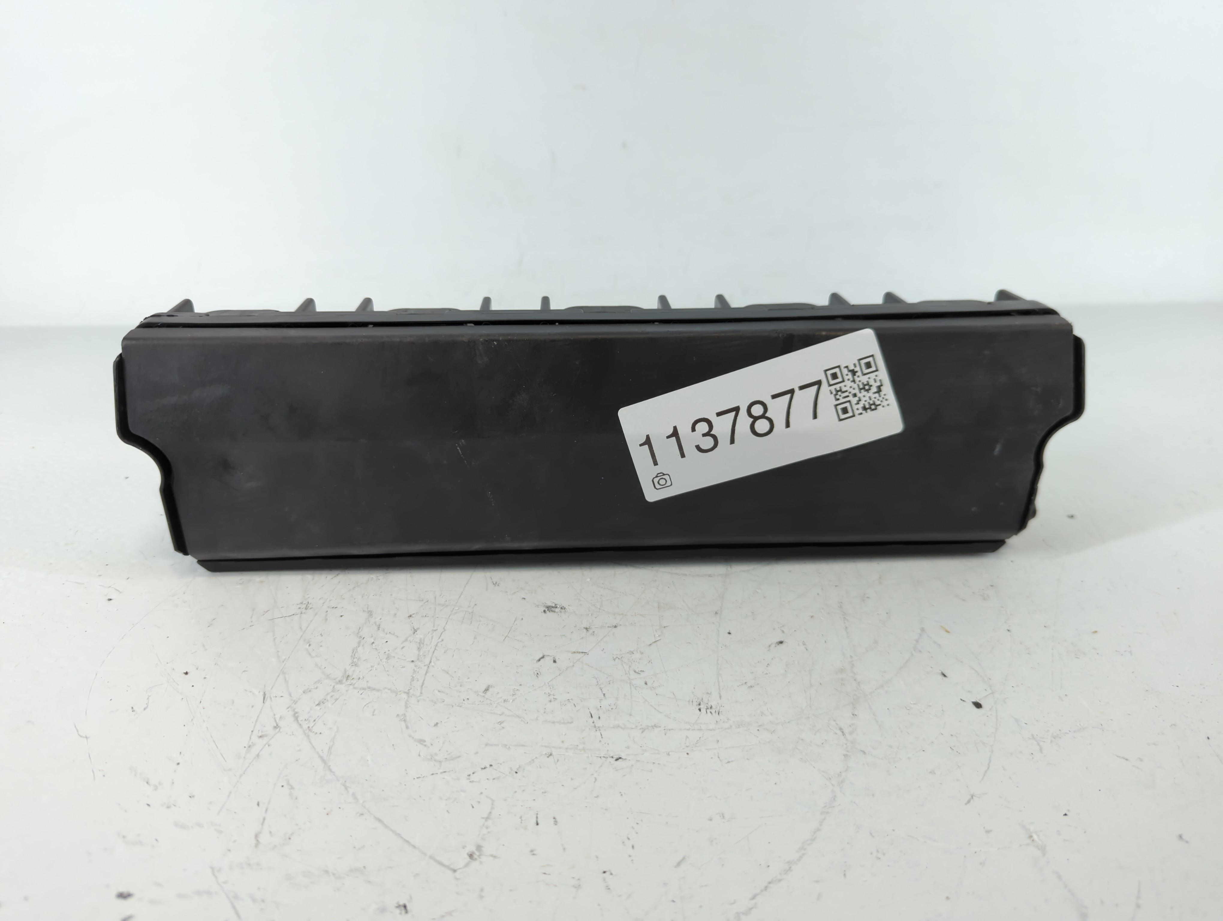 Picture of 2013-2017 Buick Encore Air Bag Driver Left Knee Oem 1137877