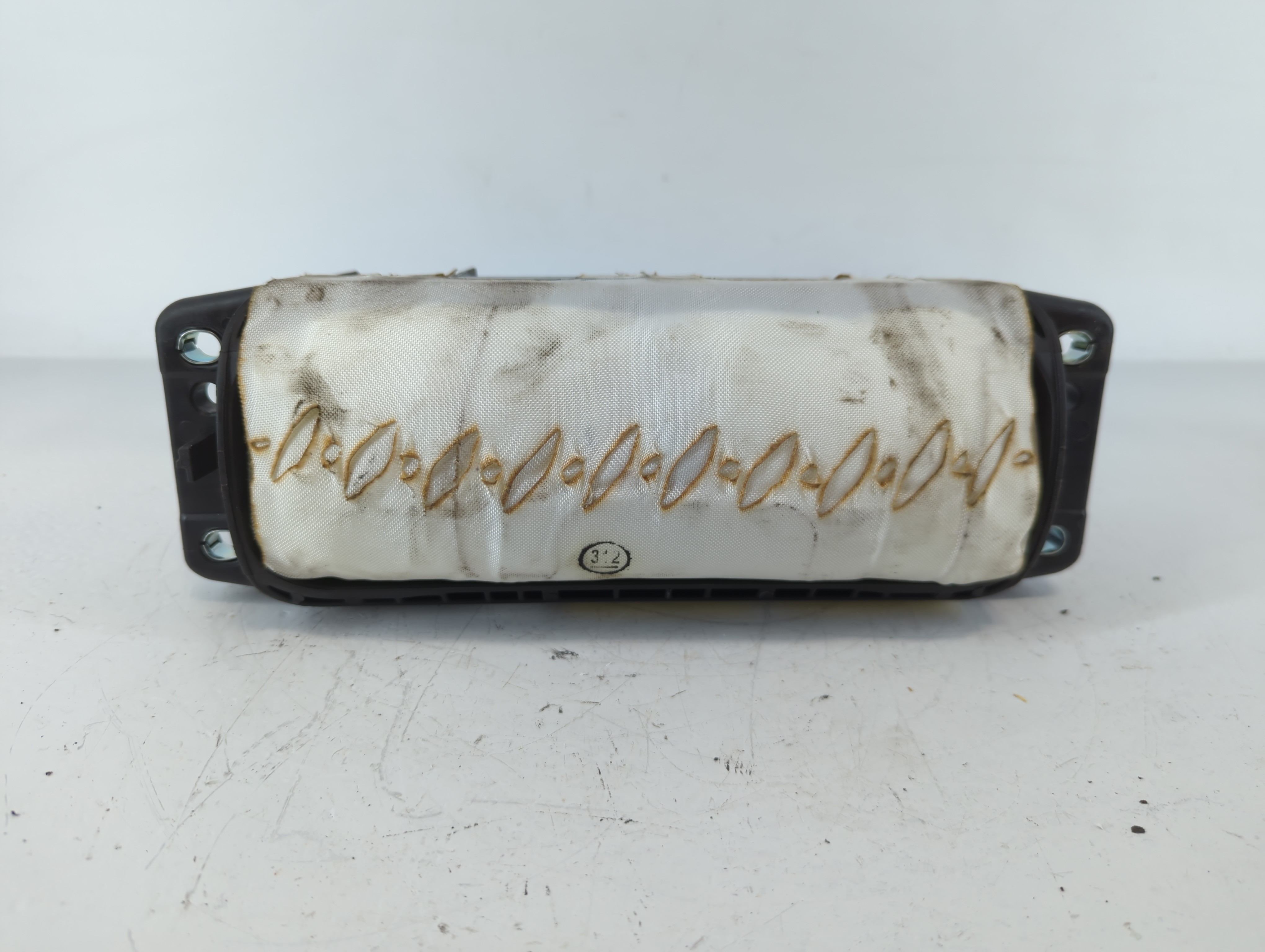 2010-2014 Volkswagen Jetta Air Bag Passenger Right Dashboard Oem 1137881 - Oemusedautoparts1.com