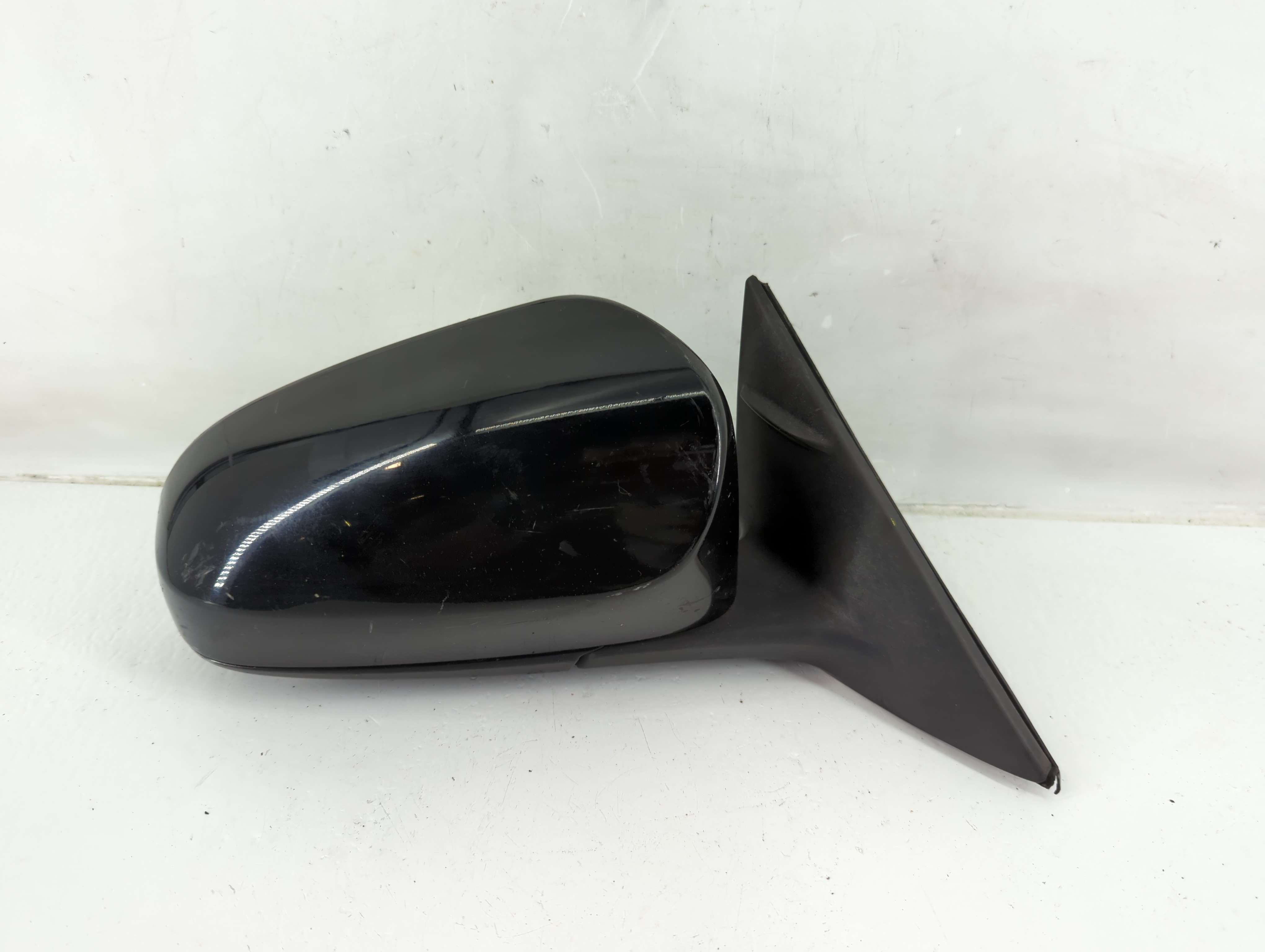 2012-2014 Toyota Camry Passenger Right Side View Power Door Mirror Black 1138407 - Oemusedautoparts1.com