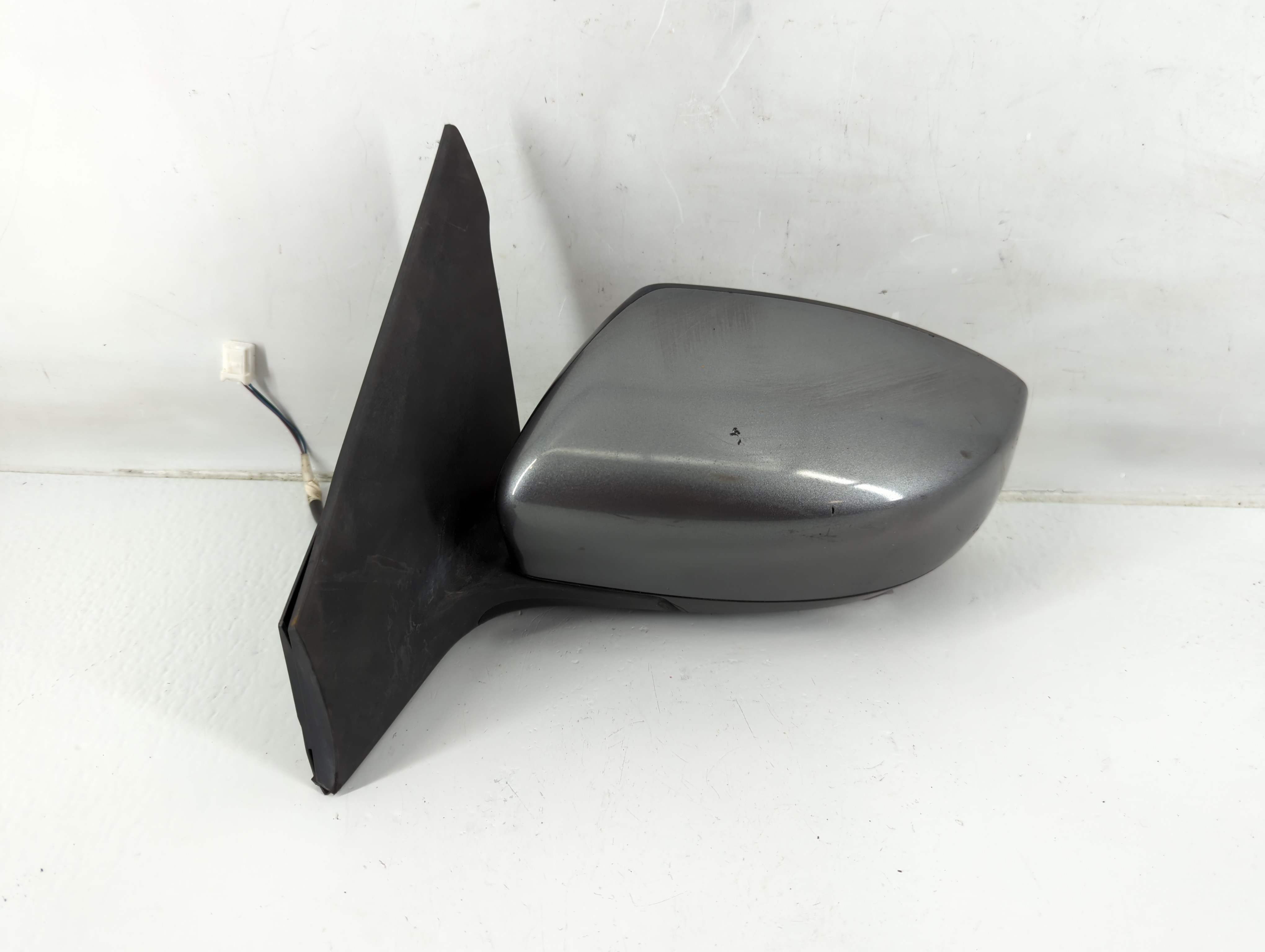 Picture of 2016-2019 Nissan Sentra Driver Left Side View Power Door Mirror Gray 1138991