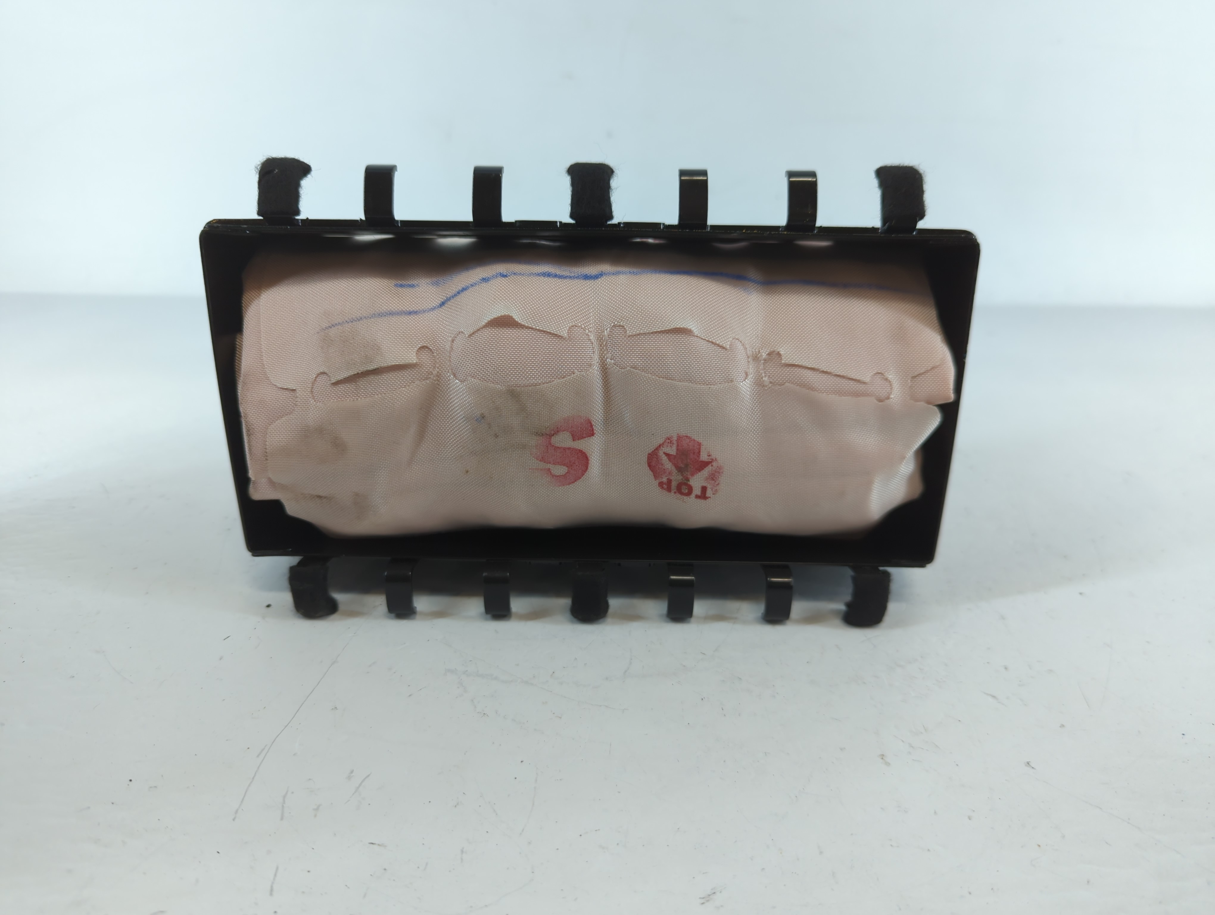 2012-2018 Nissan Versa Air Bag Passenger Right Dashboard Oem 1139211 - Oemusedautoparts1.com