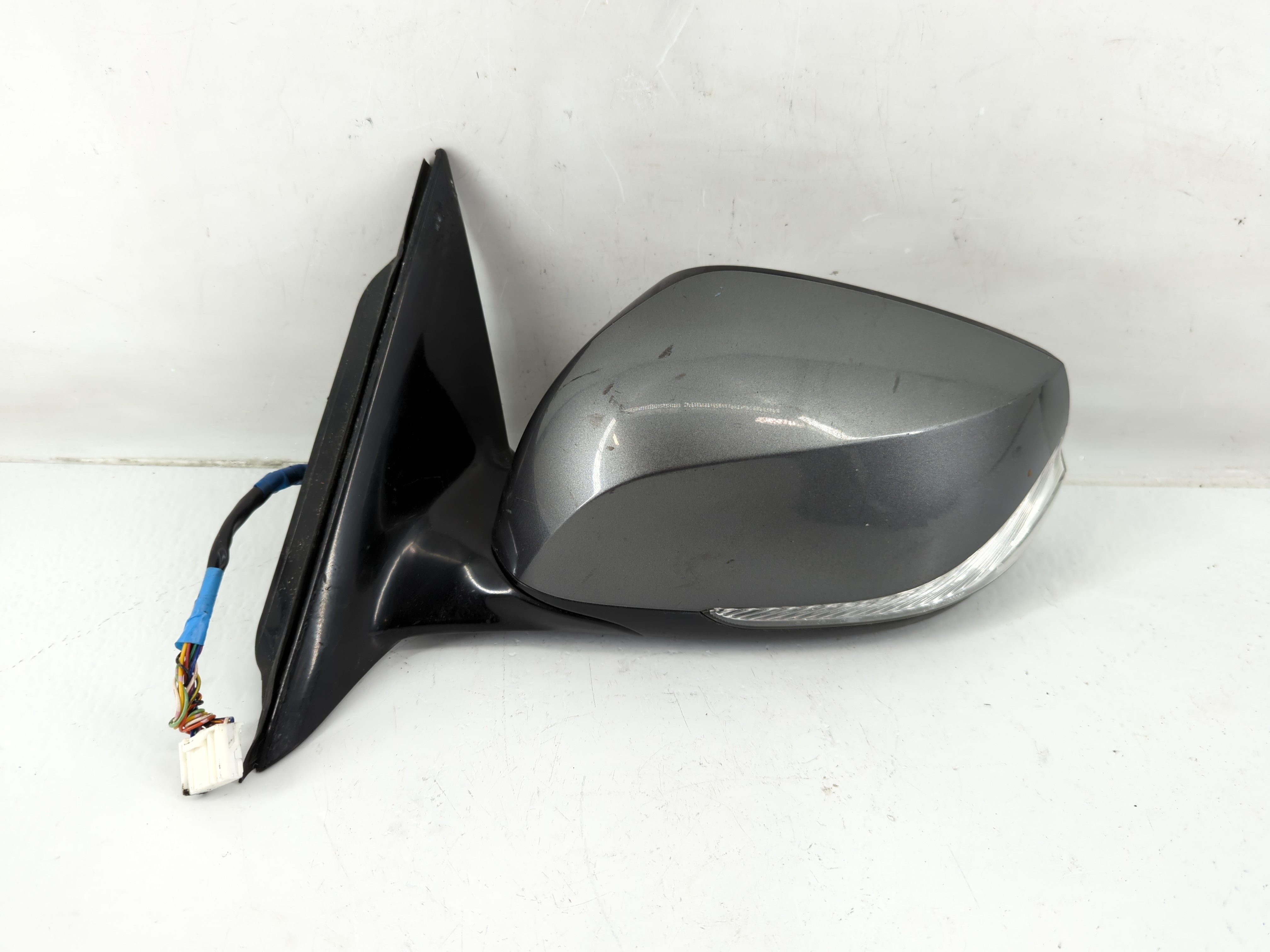 Picture of 2016-2017 Infiniti Q50 Driver Left Side View Power Door Mirror Grey 1139219