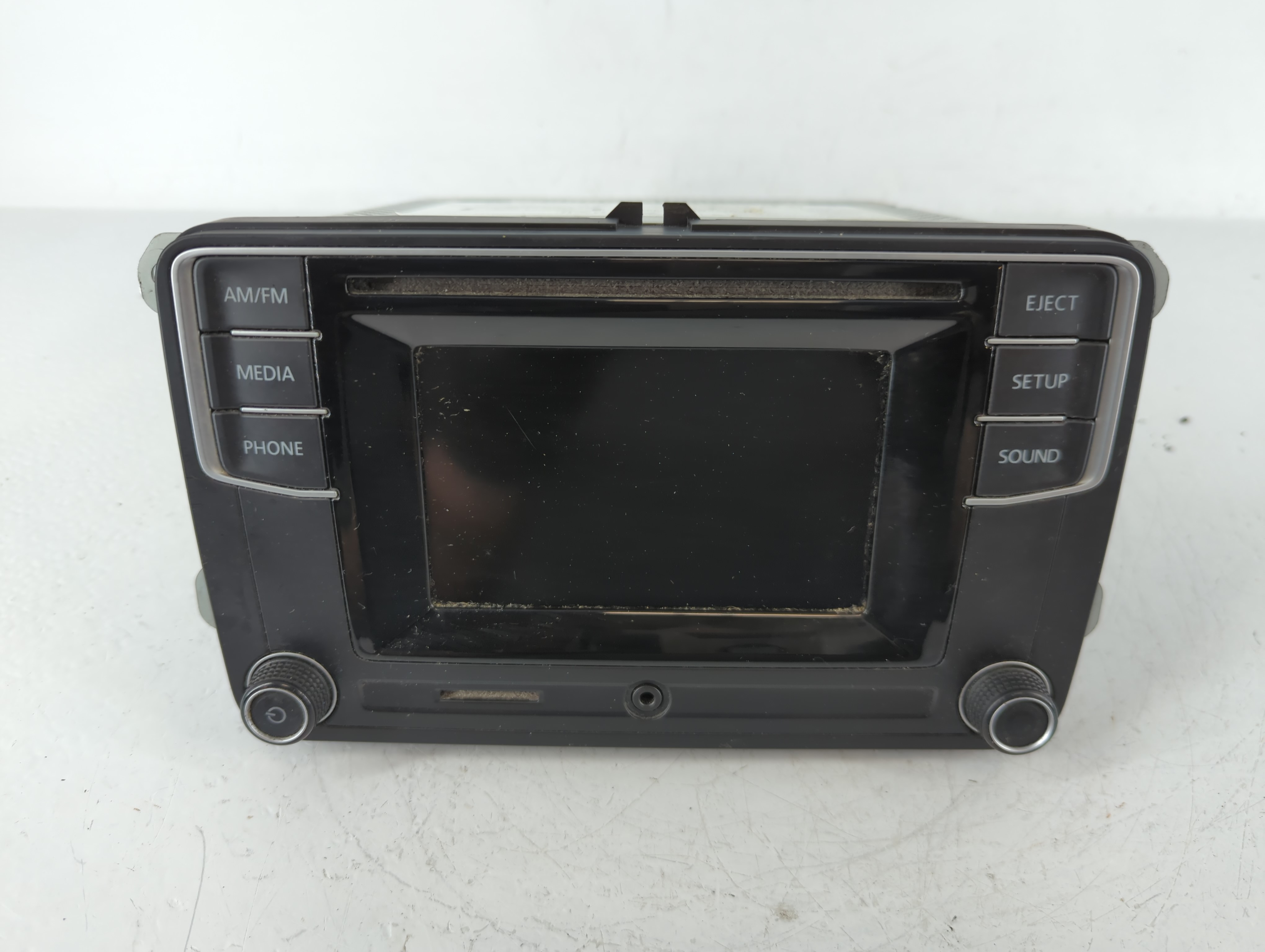 2012-2016 Volkswagen Beetle Am Fm Cd Player Radio Receiver 1139268 - Oemusedautoparts1.com