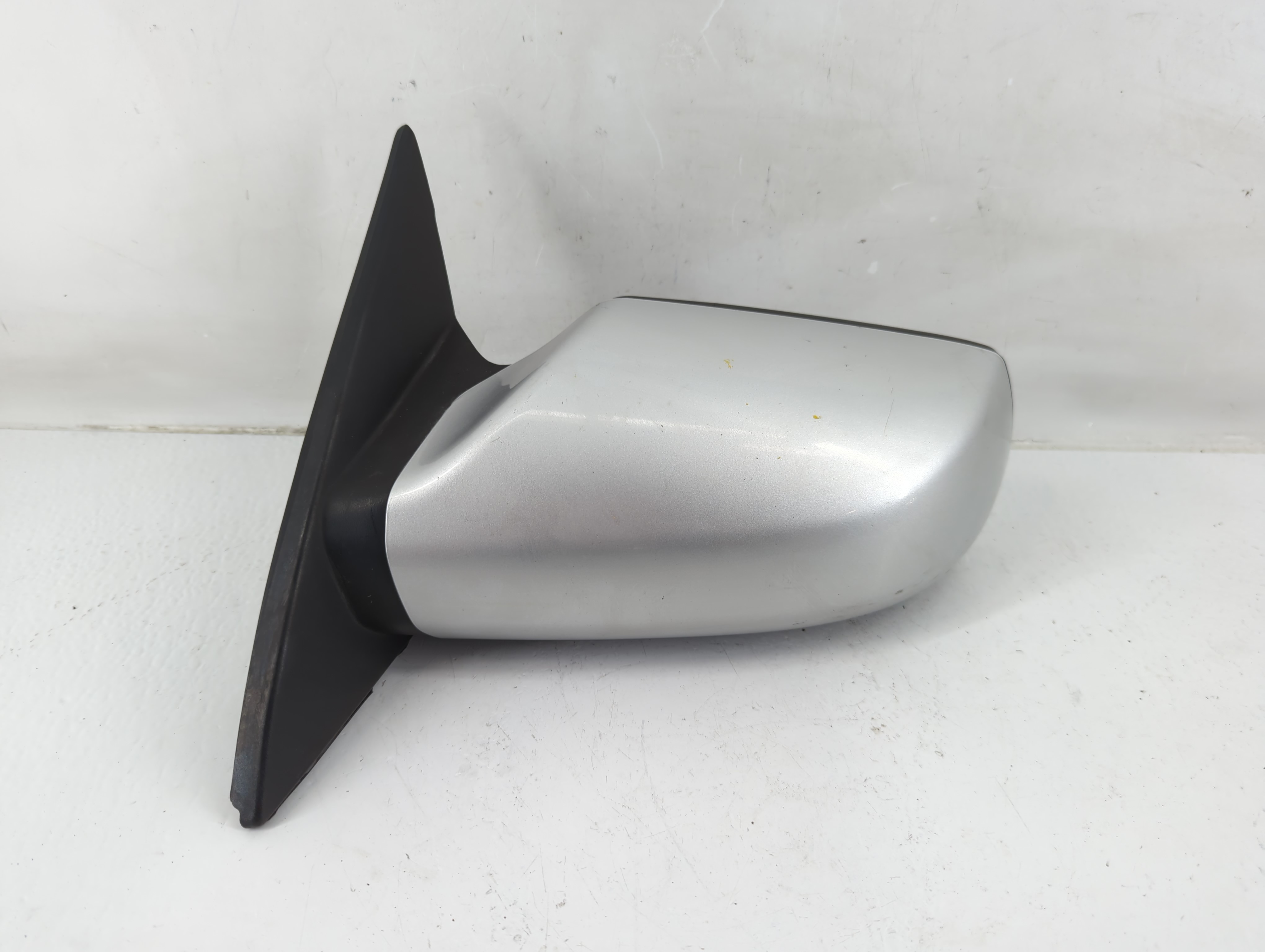 2007-2012 Nissan Altima Driver Left Side View Power Door Mirror Silver 1139807 - Oemusedautoparts1.com