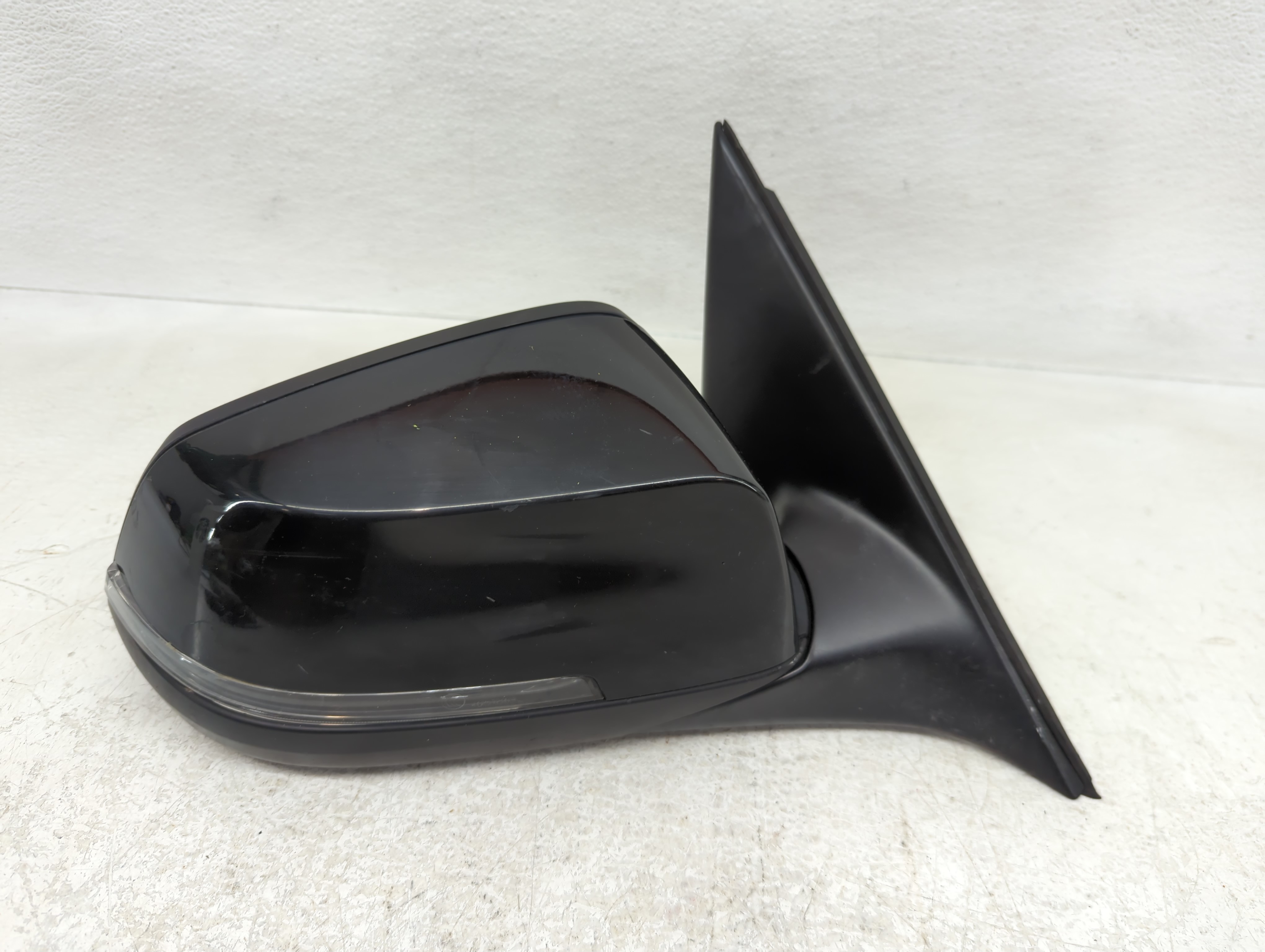 Picture of 2014-2016 Bmw 528i Passenger Right Side View Power Door Mirror Black 1140010