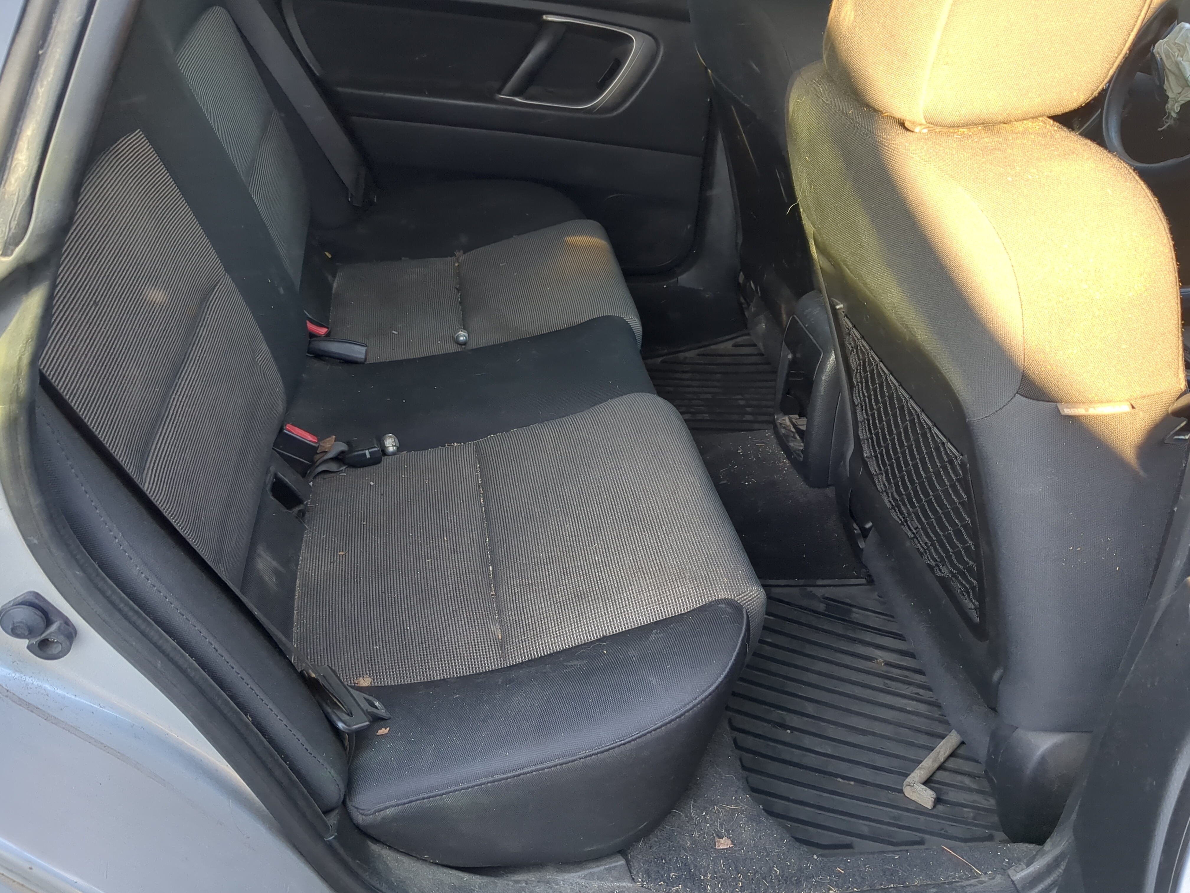Picture of 2007 Subaru Outback Rear Seat Oem 1140177