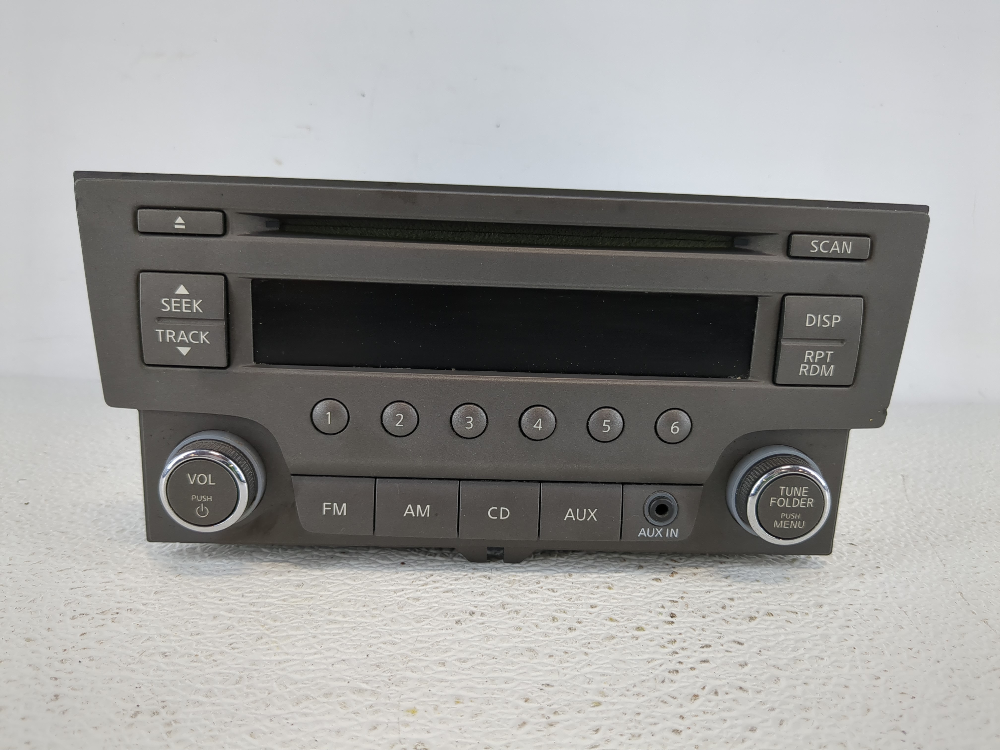 2013-2014 Nissan Sentra Am Fm Cd Player Radio Receiver 1140233 - Oemusedautoparts1.com