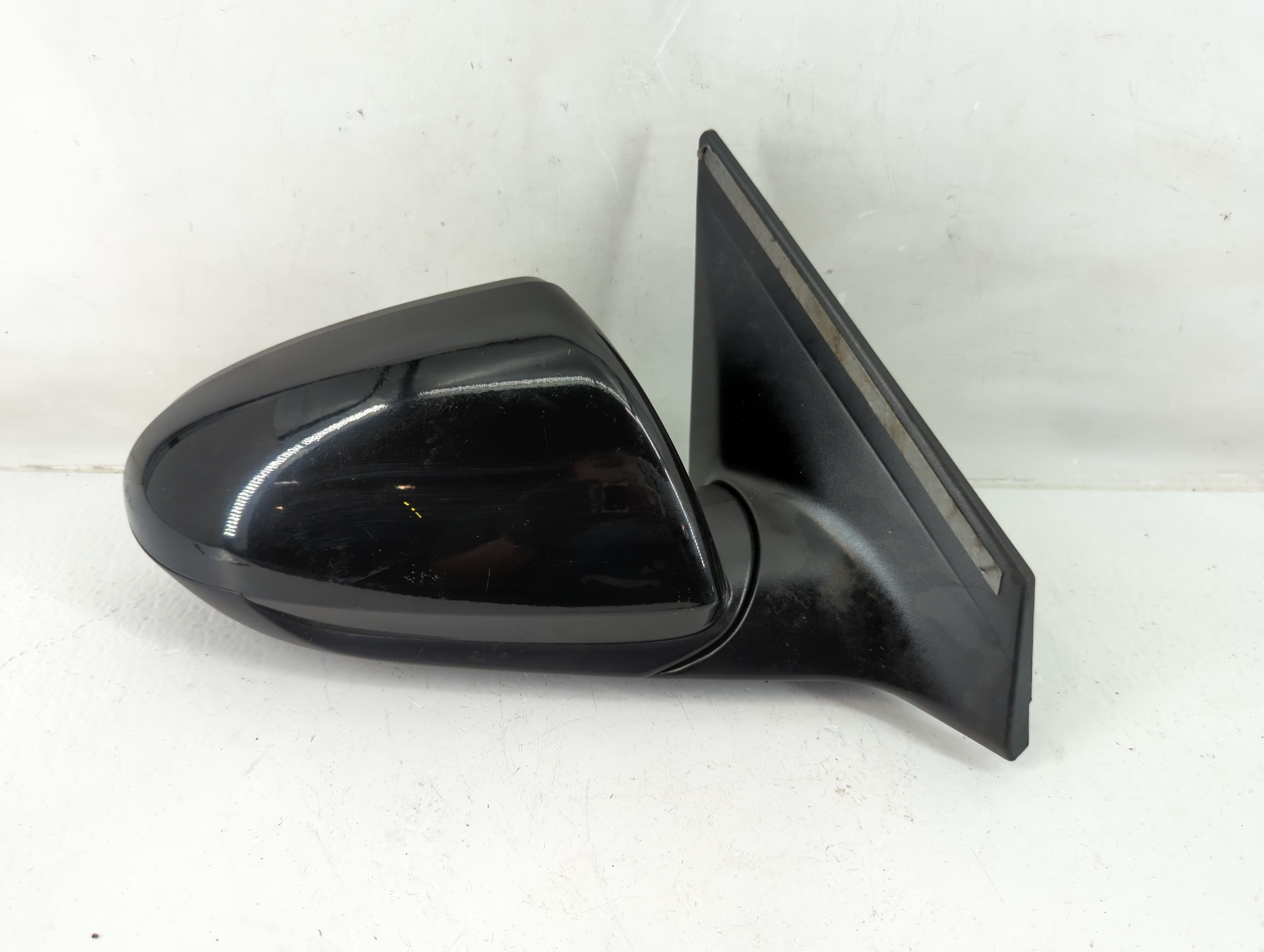 2017-2020 Hyundai Elantra Passenger Right Side View Power Door Mirror 1140240 - Oemusedautoparts1.com
