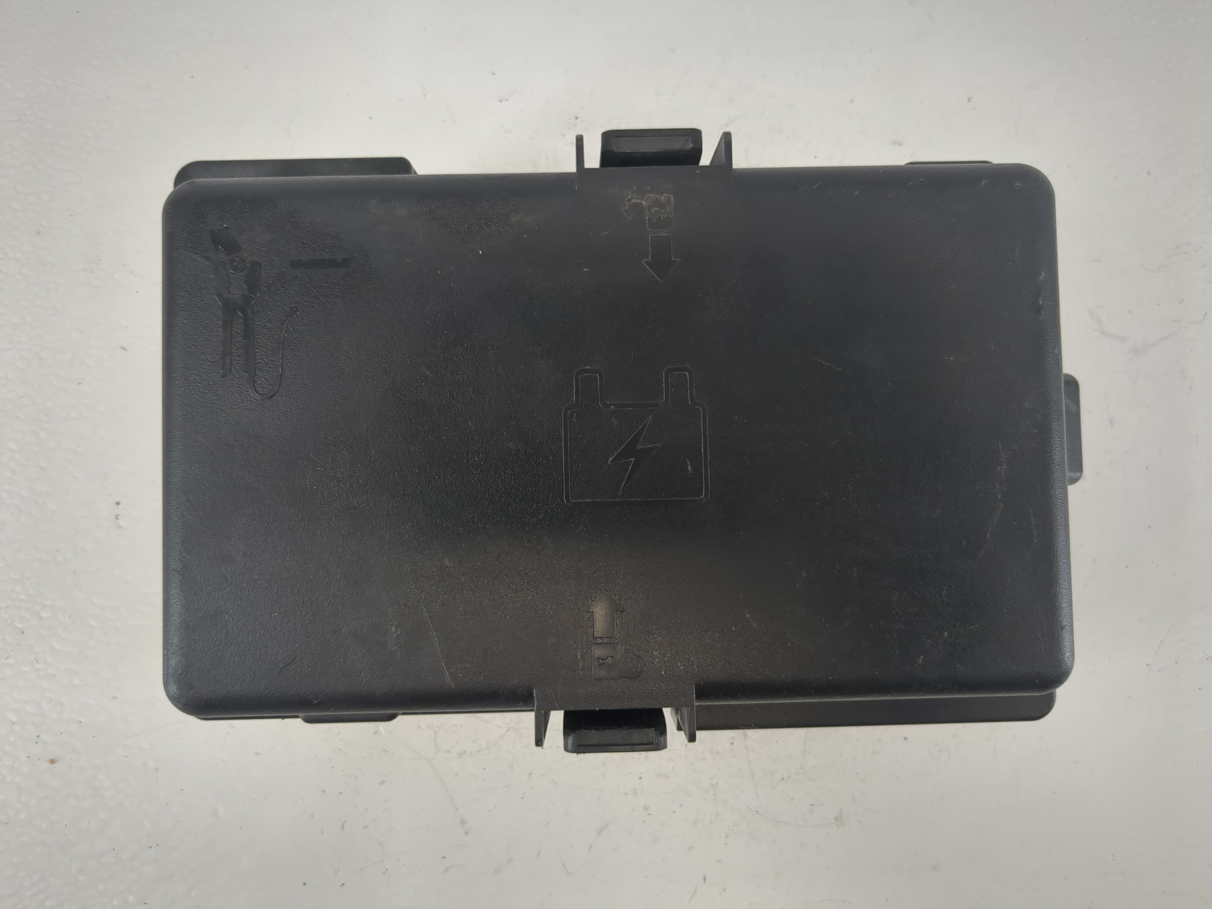 2020-2021 Chrysler Pacifica Fusebox Fuse Box Relay Module 1140253 - Oemusedautoparts1.com