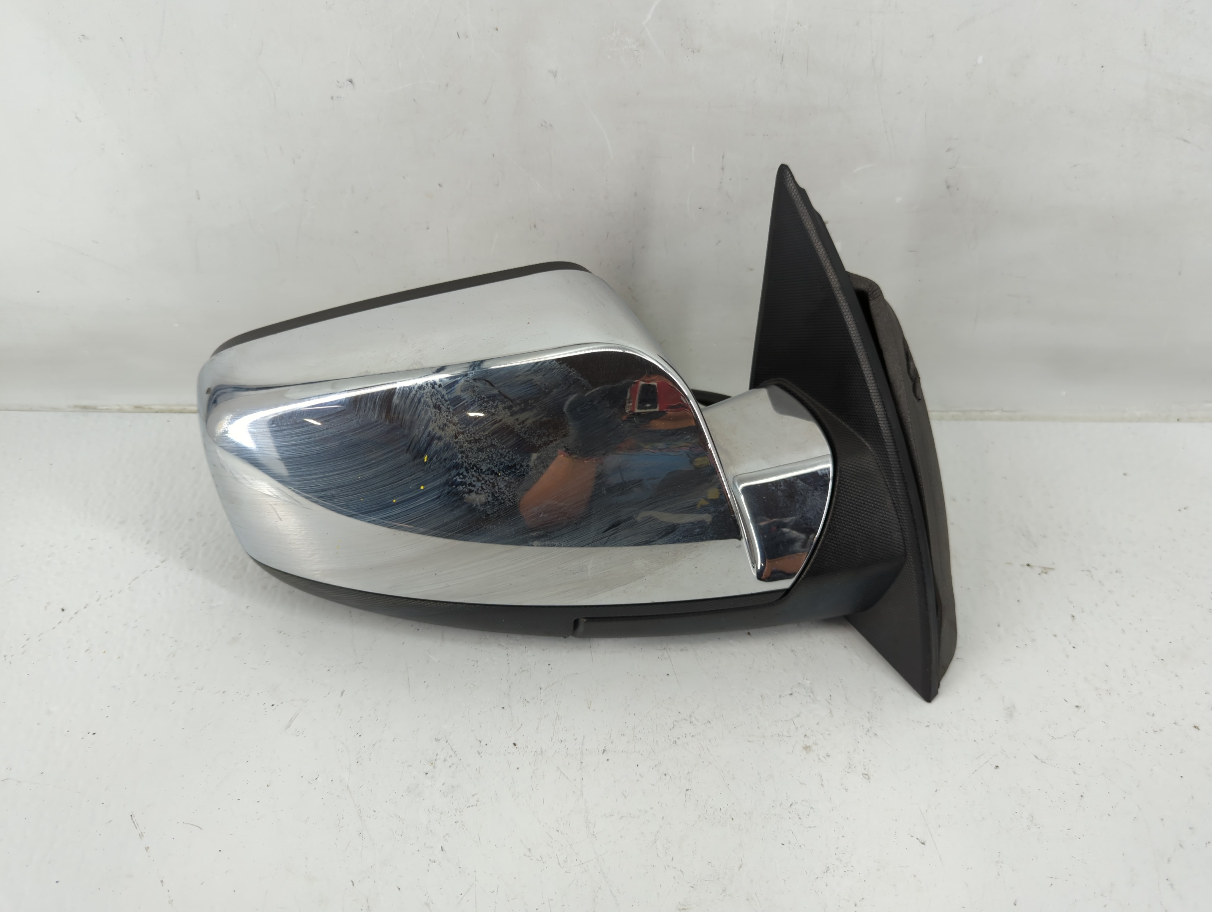 2010-2011 Gmc Terrain Passenger Right Side View Power Door Mirror Chrome 1140261 - Oemusedautoparts1.com