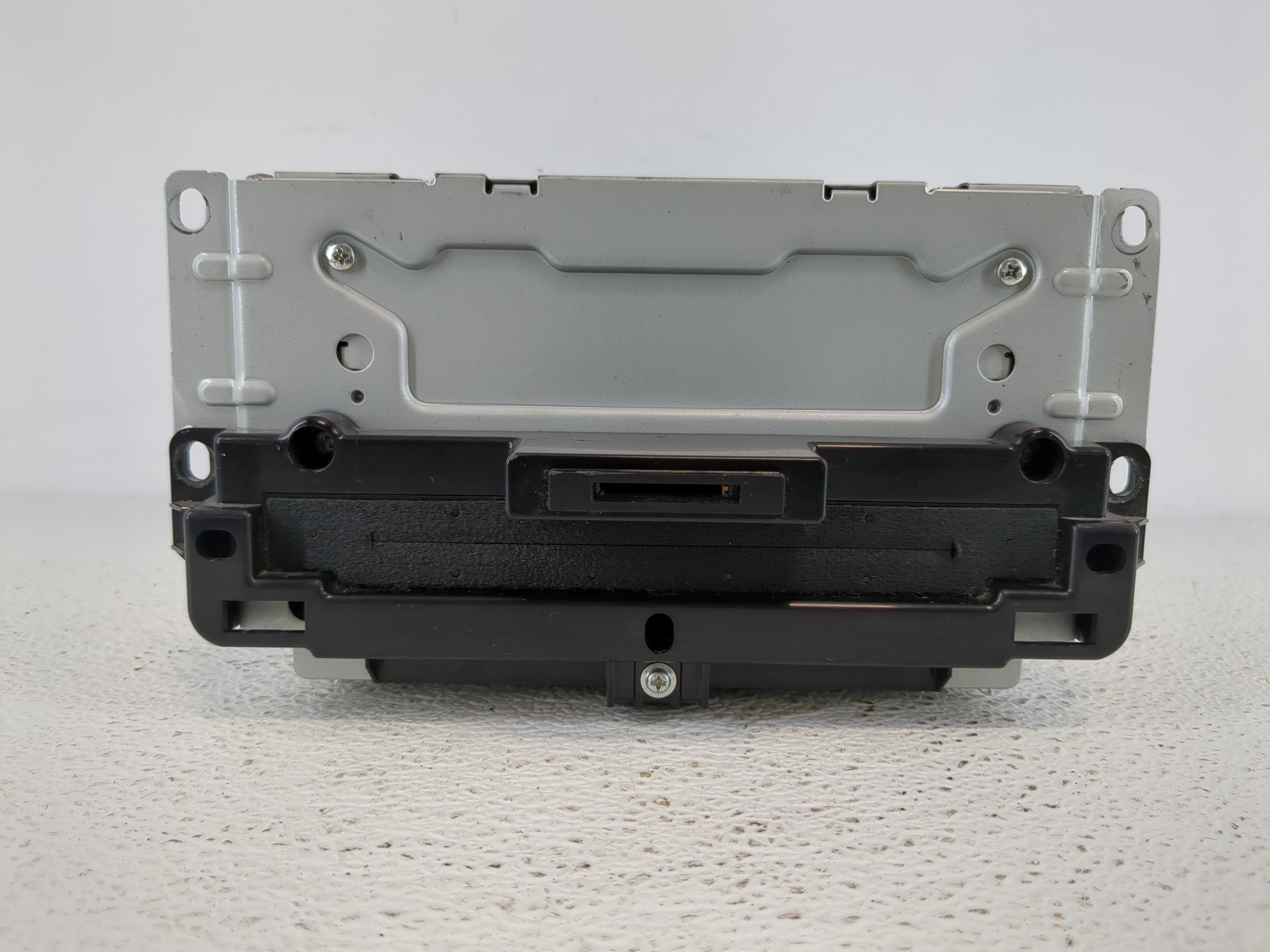 2018-2020 Dodge Journey Am Fm Cd Player Radio Receiver 1140273 - Oemusedautoparts1.com