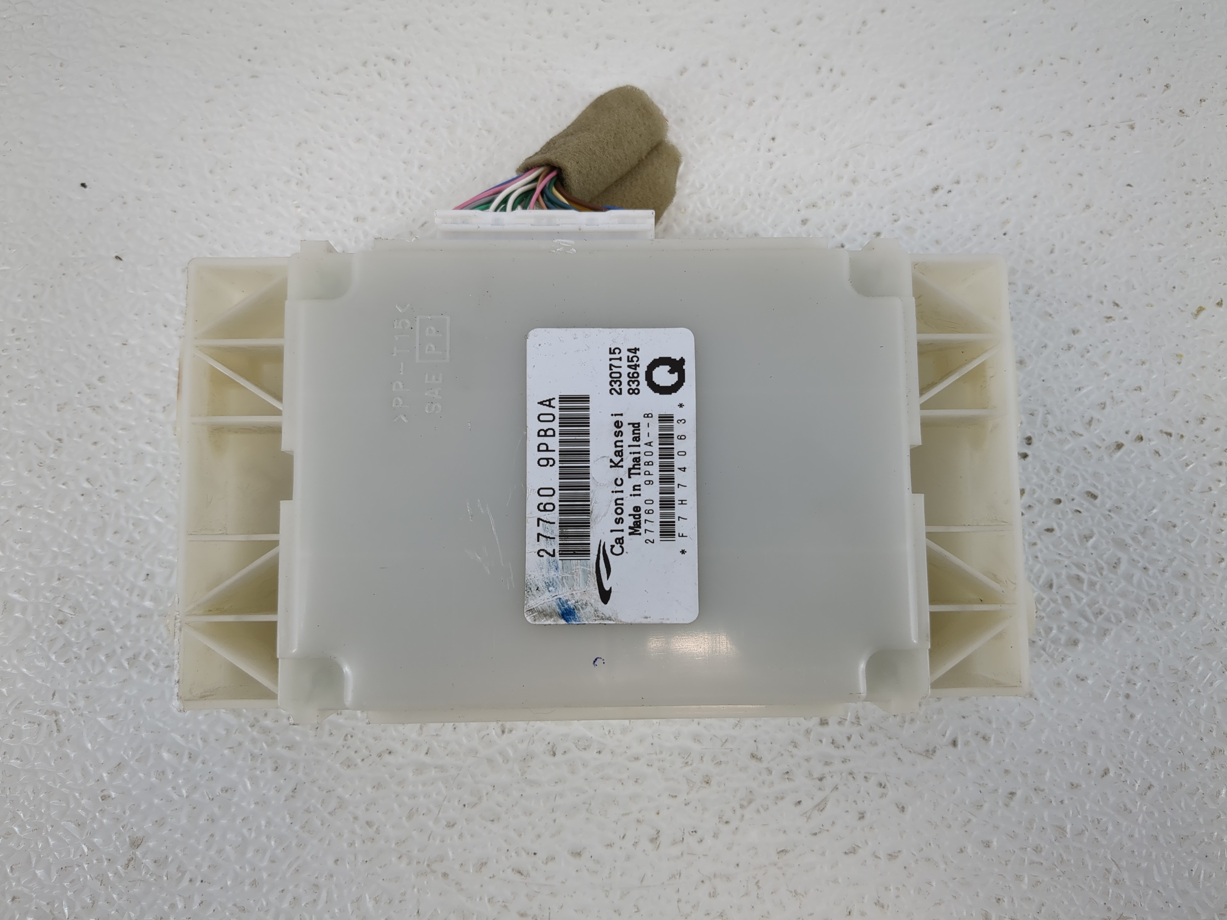 Picture of 2015-2017 Infiniti Qx50 Temperature Control Module 27760 9pb0a 1140305