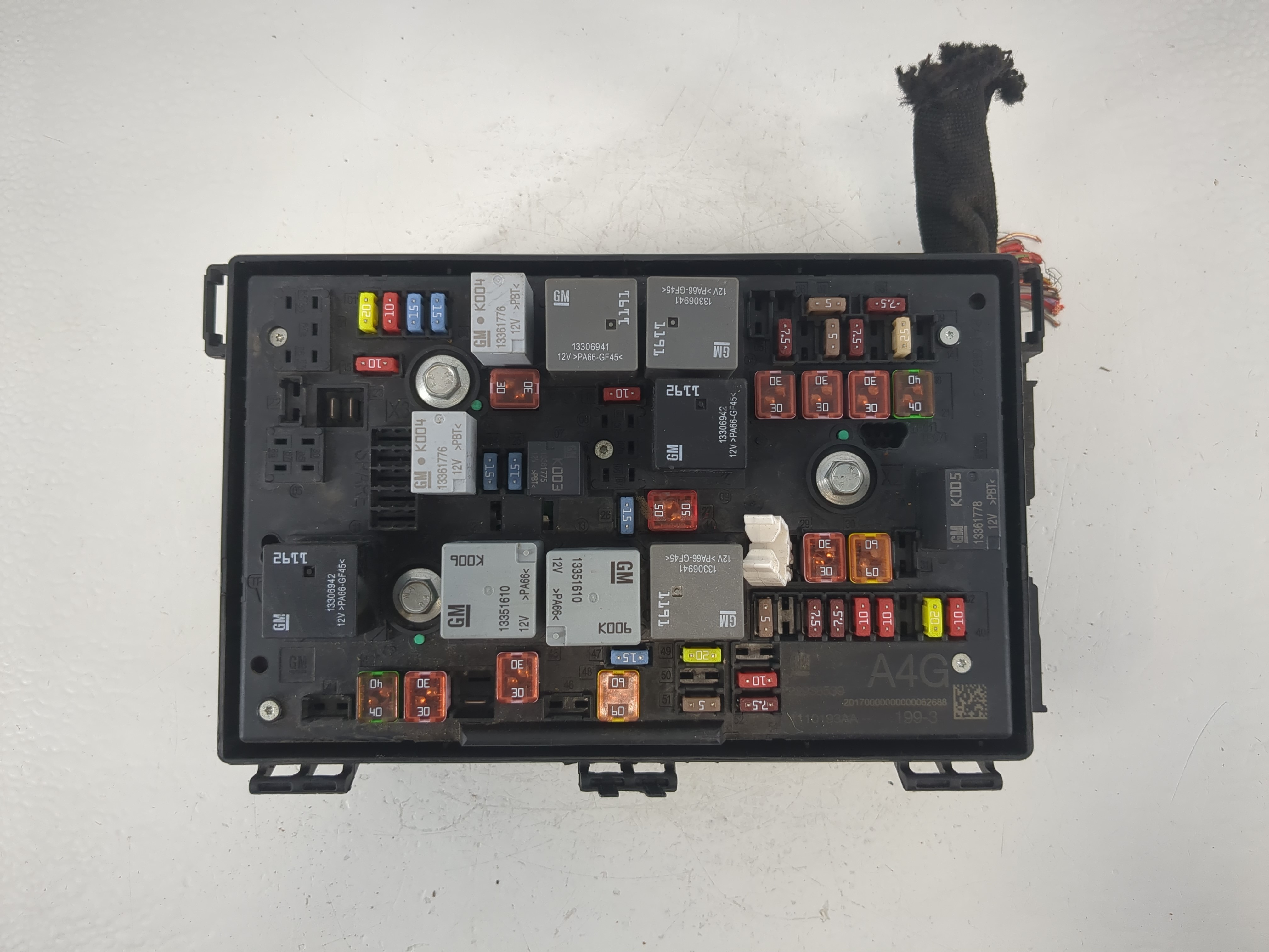 2013-2016 Buick Verano Fusebox Fuse Box Relay Module 22938539 1140320 - Oemusedautoparts1.com