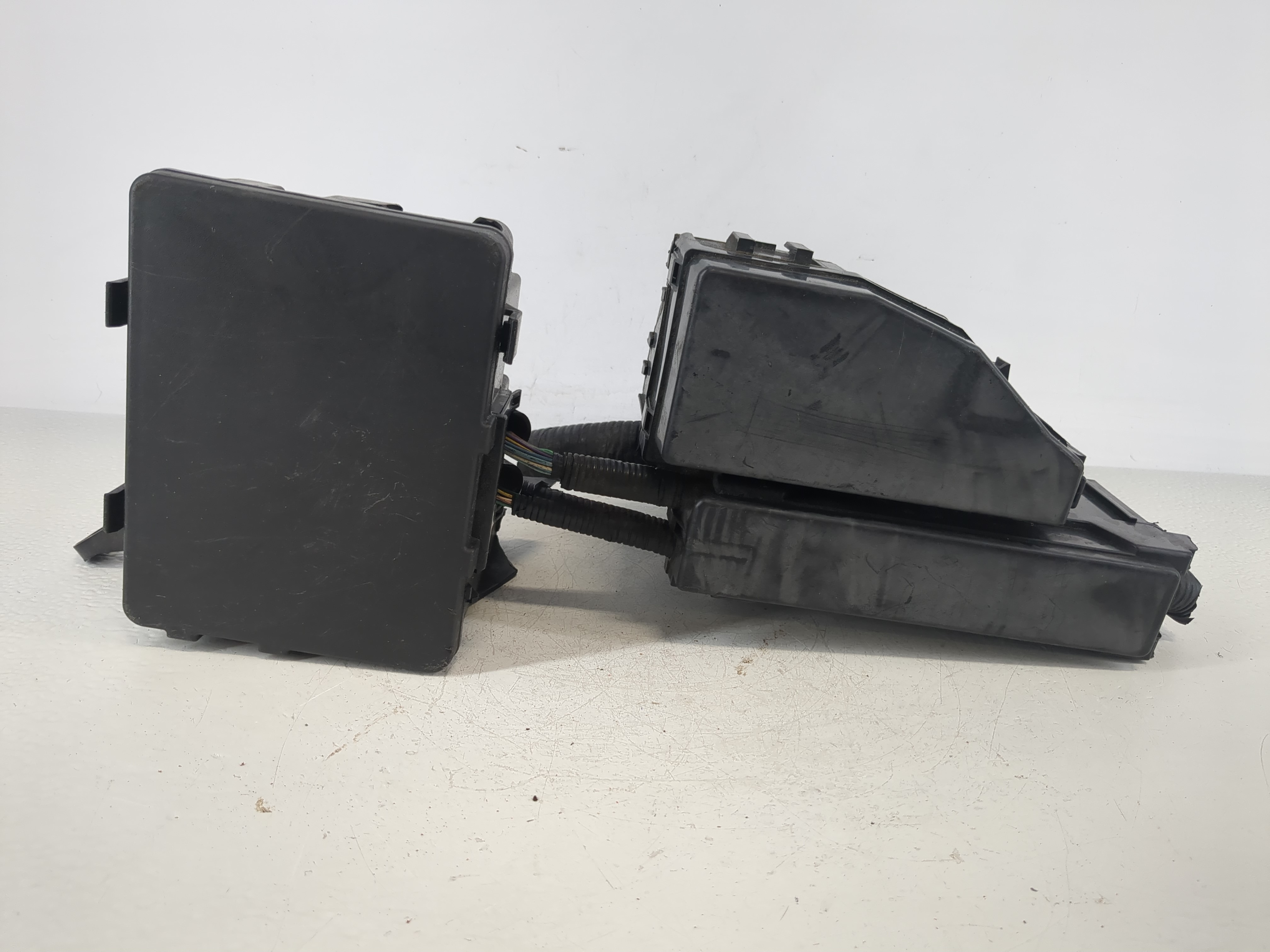 2013-2014 Nissan Altima Fusebox Fuse Box Relay Module 7254-5763-30 1140323 - Oemusedautoparts1.com
