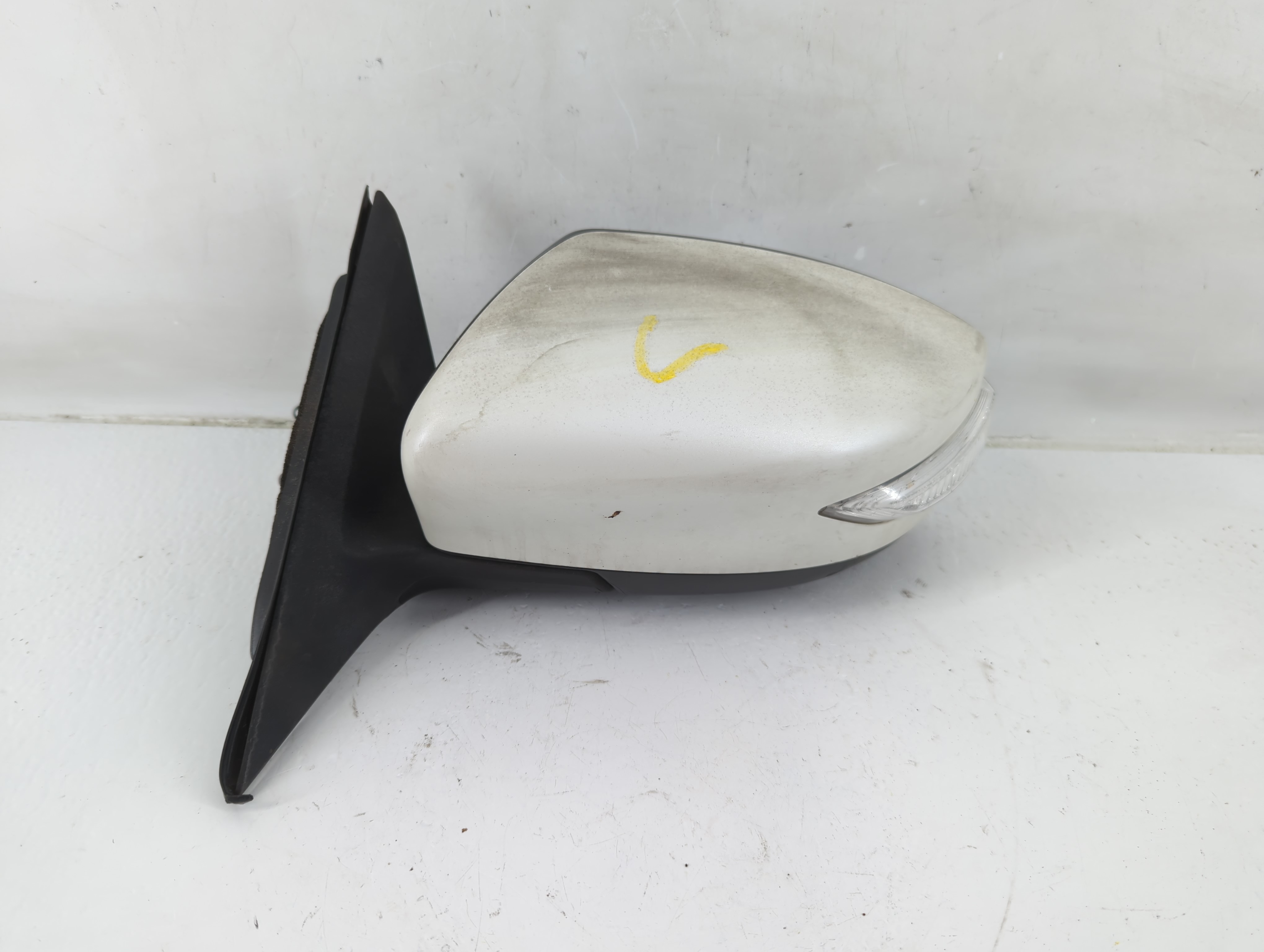 Picture of 2013-2018 Nissan Altima Driver Left Side View Power Door Mirror White 1140625