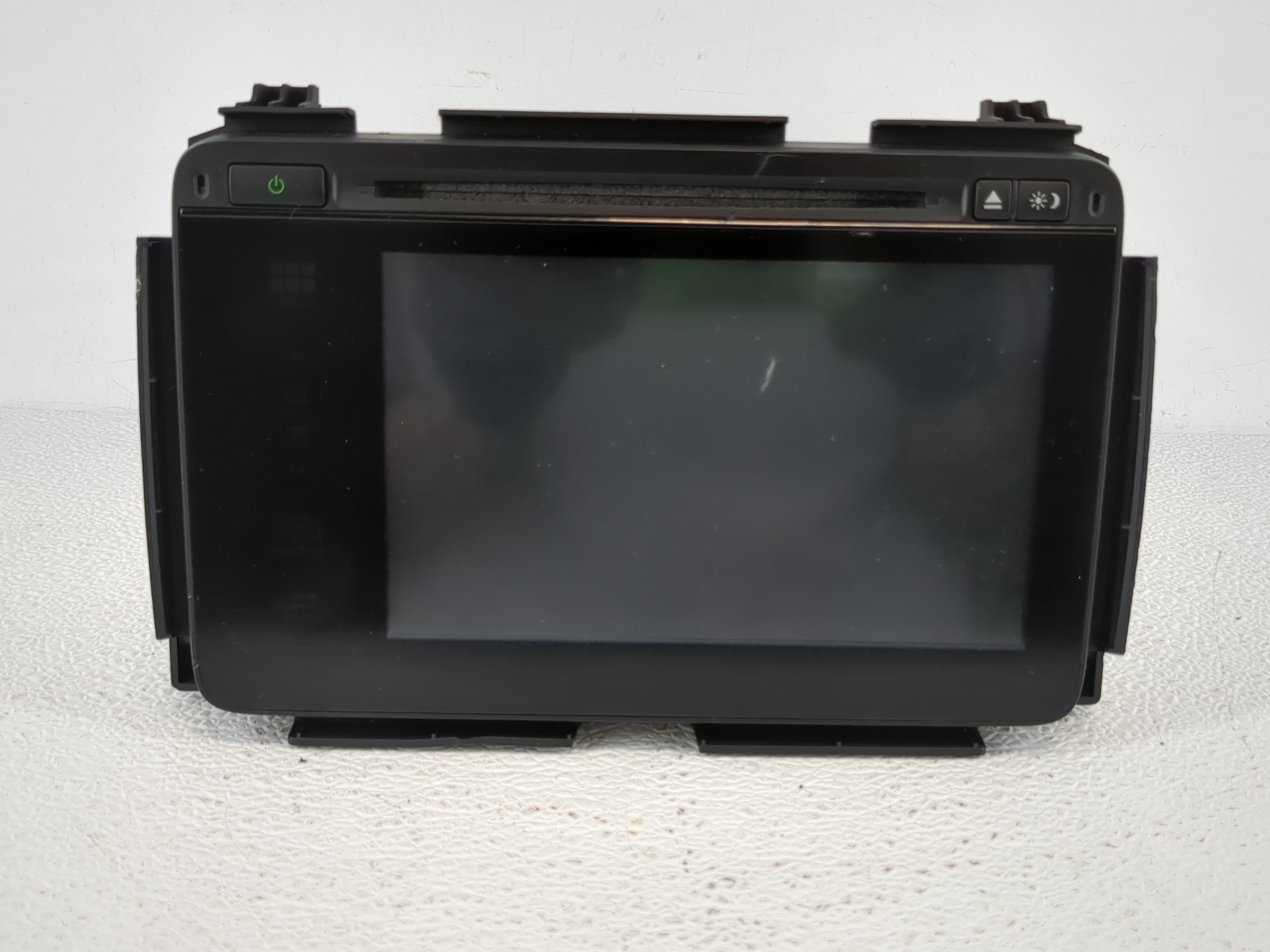 2016-2016 Honda Hr-v Am Fm Cd Player Radio Receiver 1140636 - Oemusedautoparts1.com