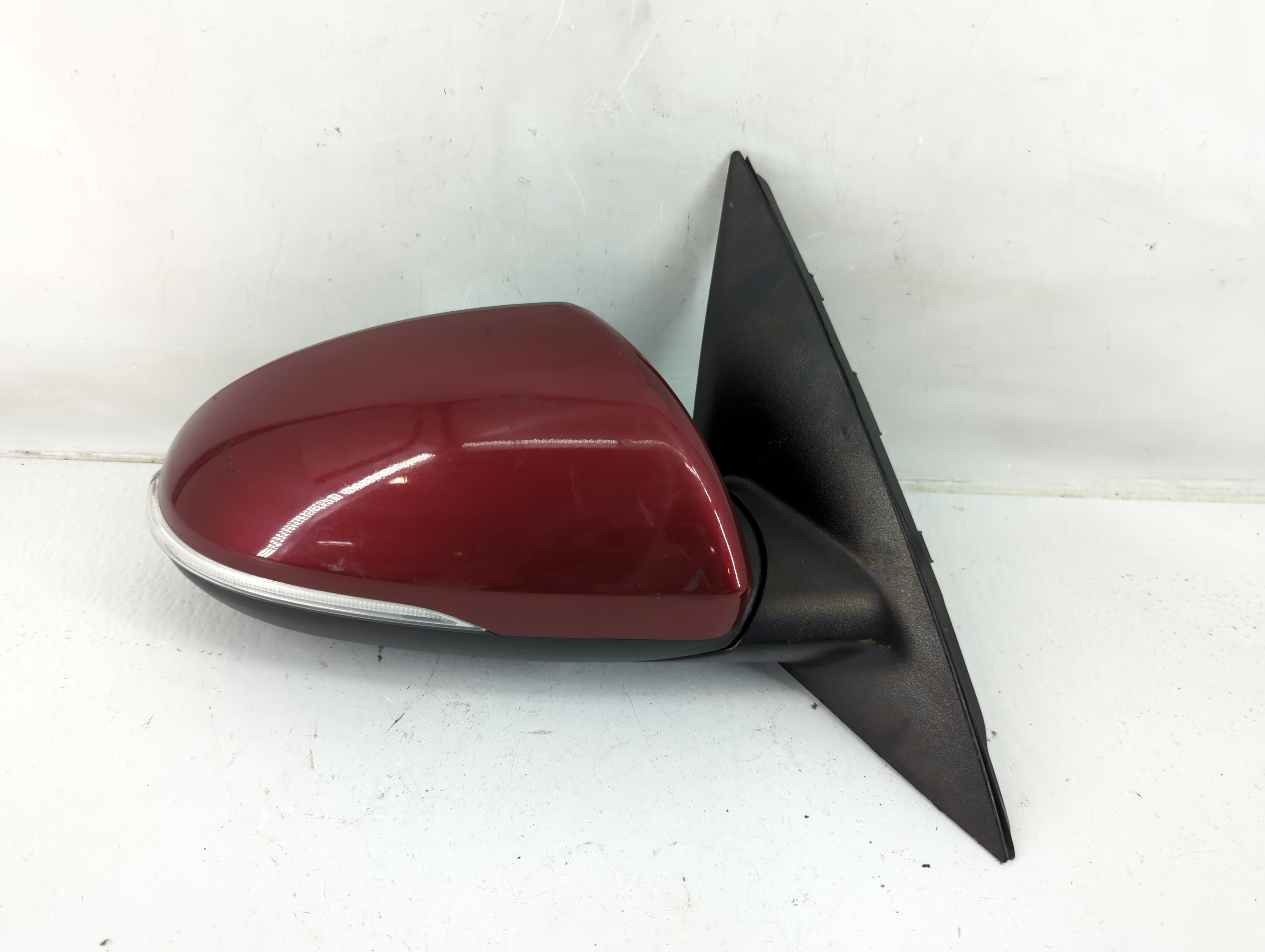 2016-2020 Kia Optima Passenger Right Side View Power Door Mirror Red 1140726 - Oemusedautoparts1.com
