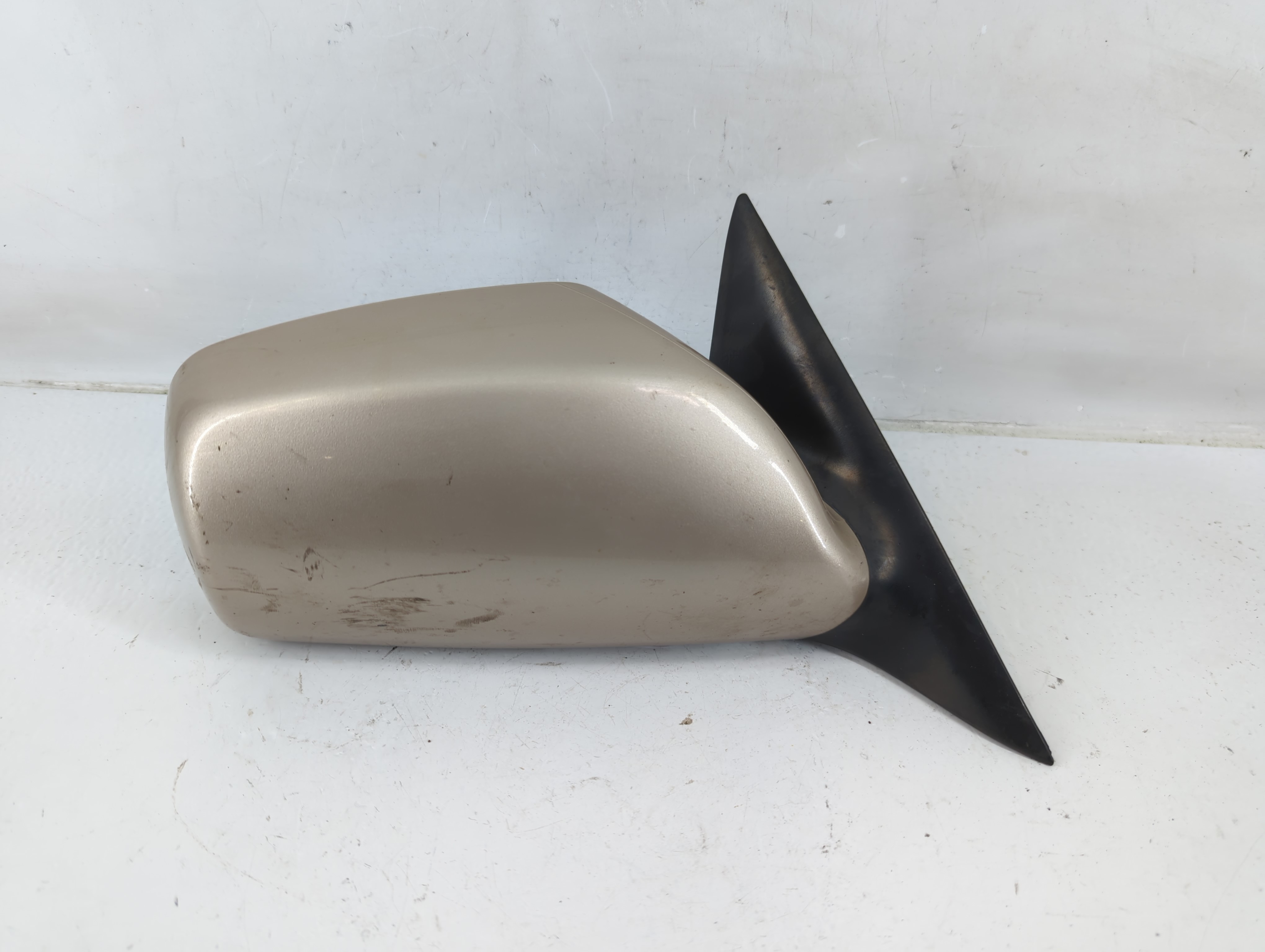 Picture of 2007-2011 Toyota Camry Passenger Right Side View Power Door Mirror Tan 1140728