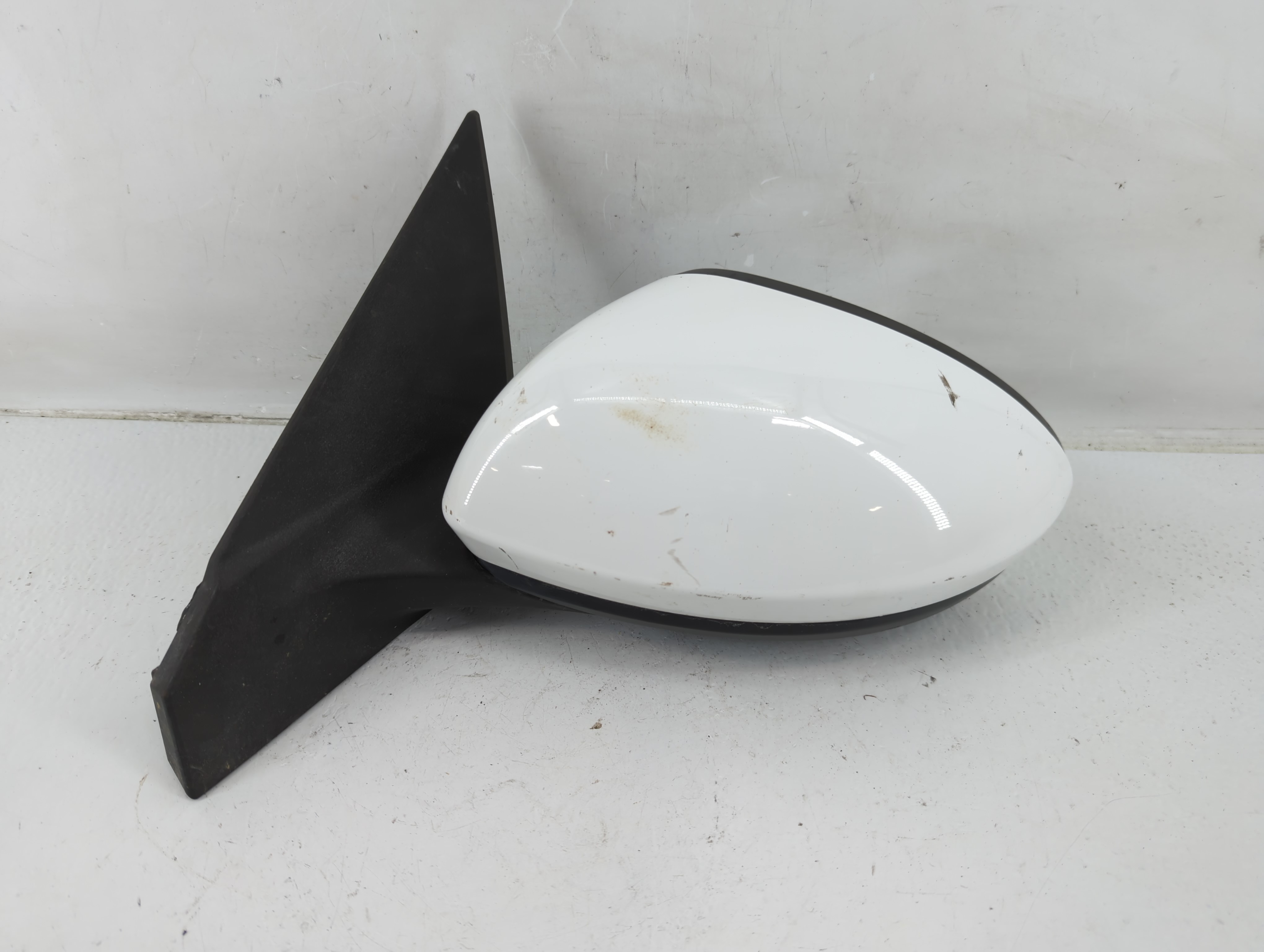 Picture of 2020-2022 Nissan Sentra Driver Left Side View Power Door Mirror White 1140740