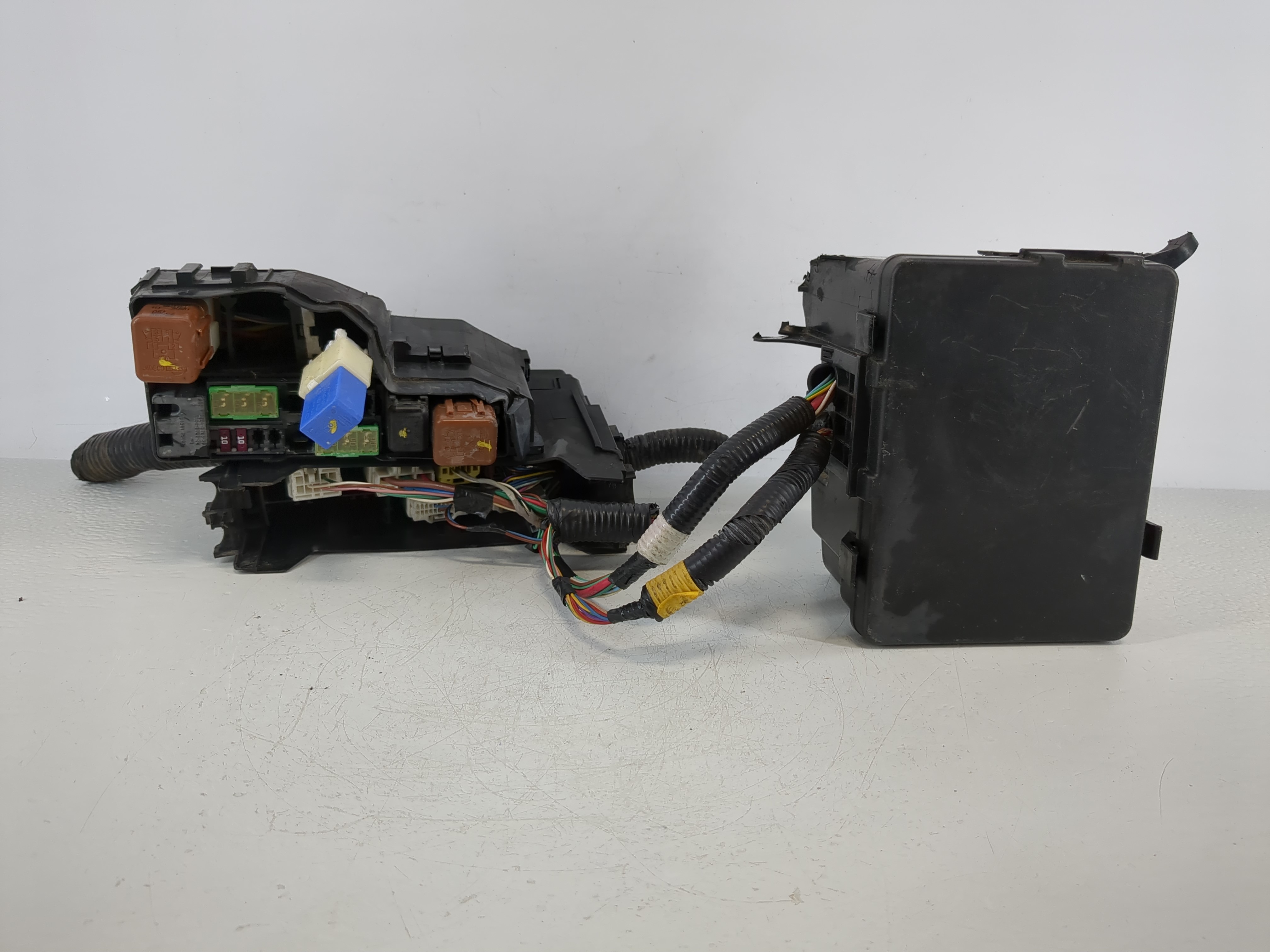2016-2017 Nissan Altima Fusebox Fuse Box Relay Module 284b7 3ts9e 1140748 - Oemusedautoparts1.com