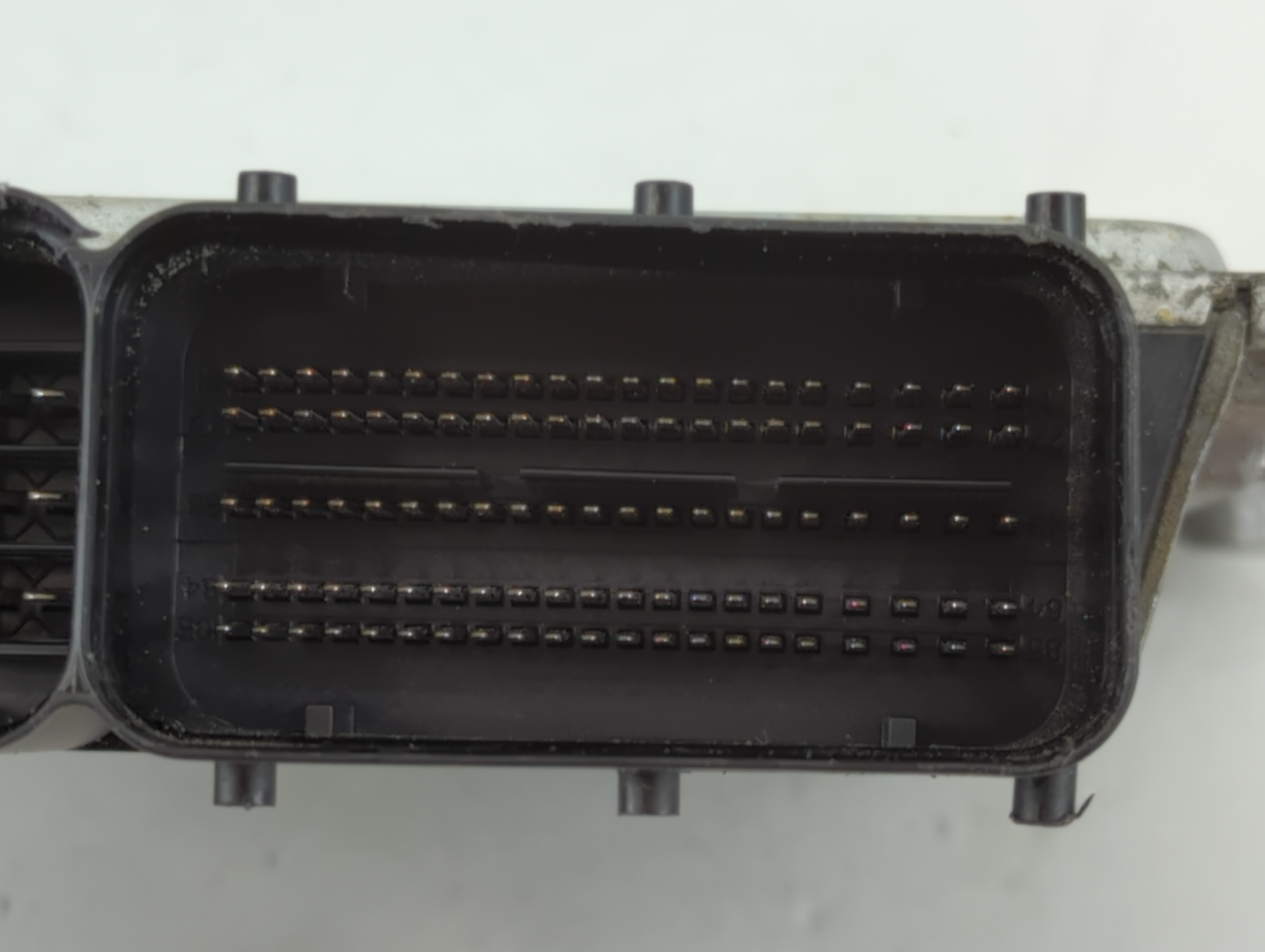 Picture of 2014-2016 Hyundai Elantra Engine Control Computer Ecu Pcm Ecm Pcu Oem 1140818