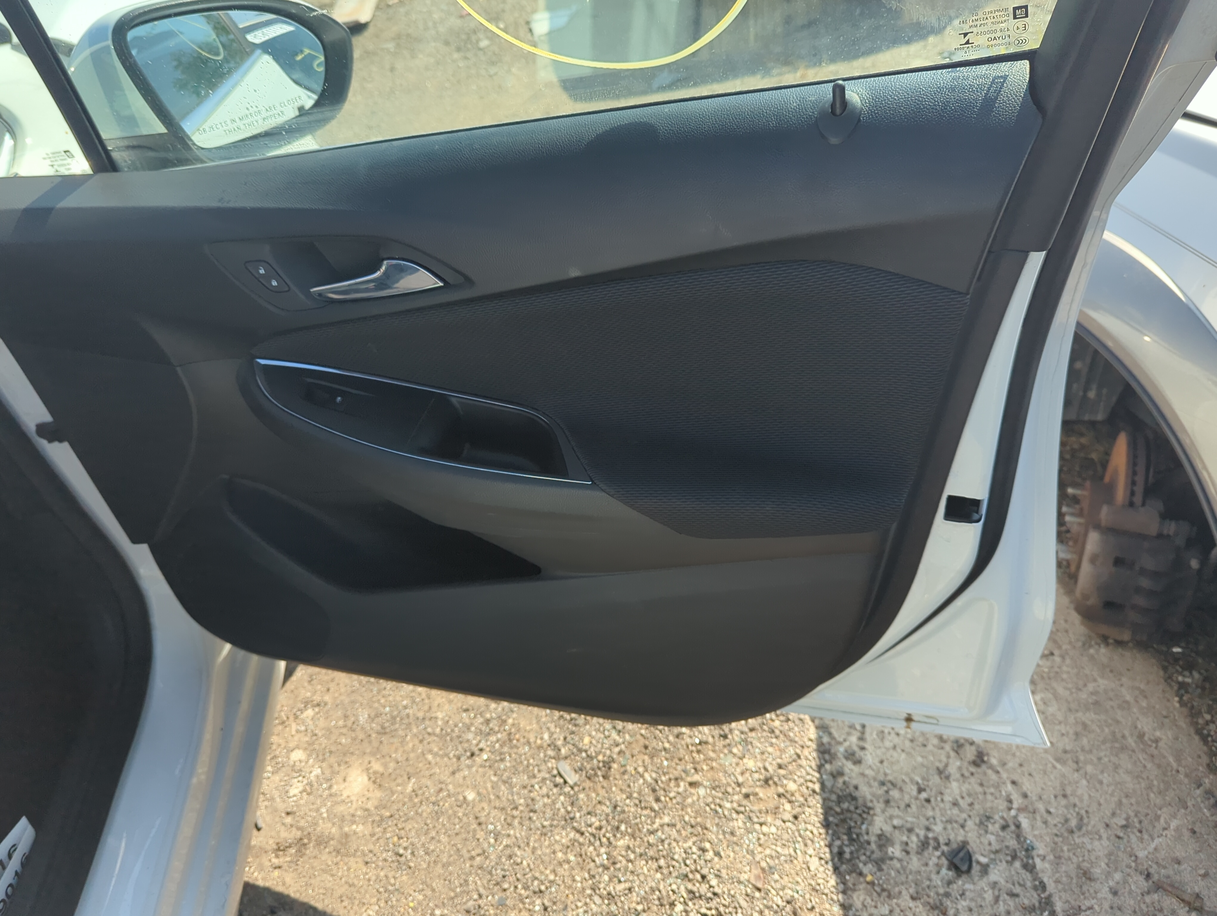 2016 Chevrolet Cruze Front Right Passenger Interior Door Panel Trim 1140952 - Oemusedautoparts1.com