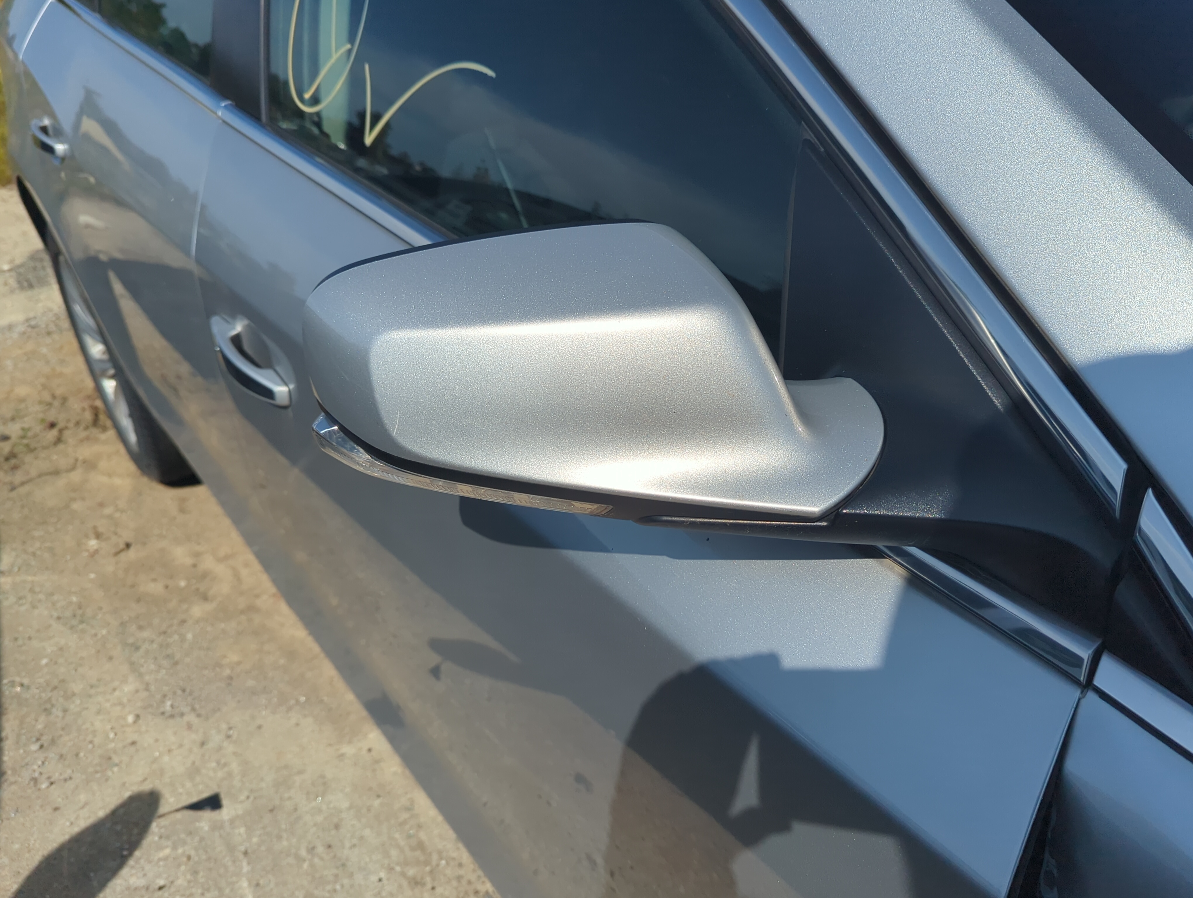 Picture of 2013-2016 Buick Lacrosse Passenger Right Side View Power Door Mirror 1141138