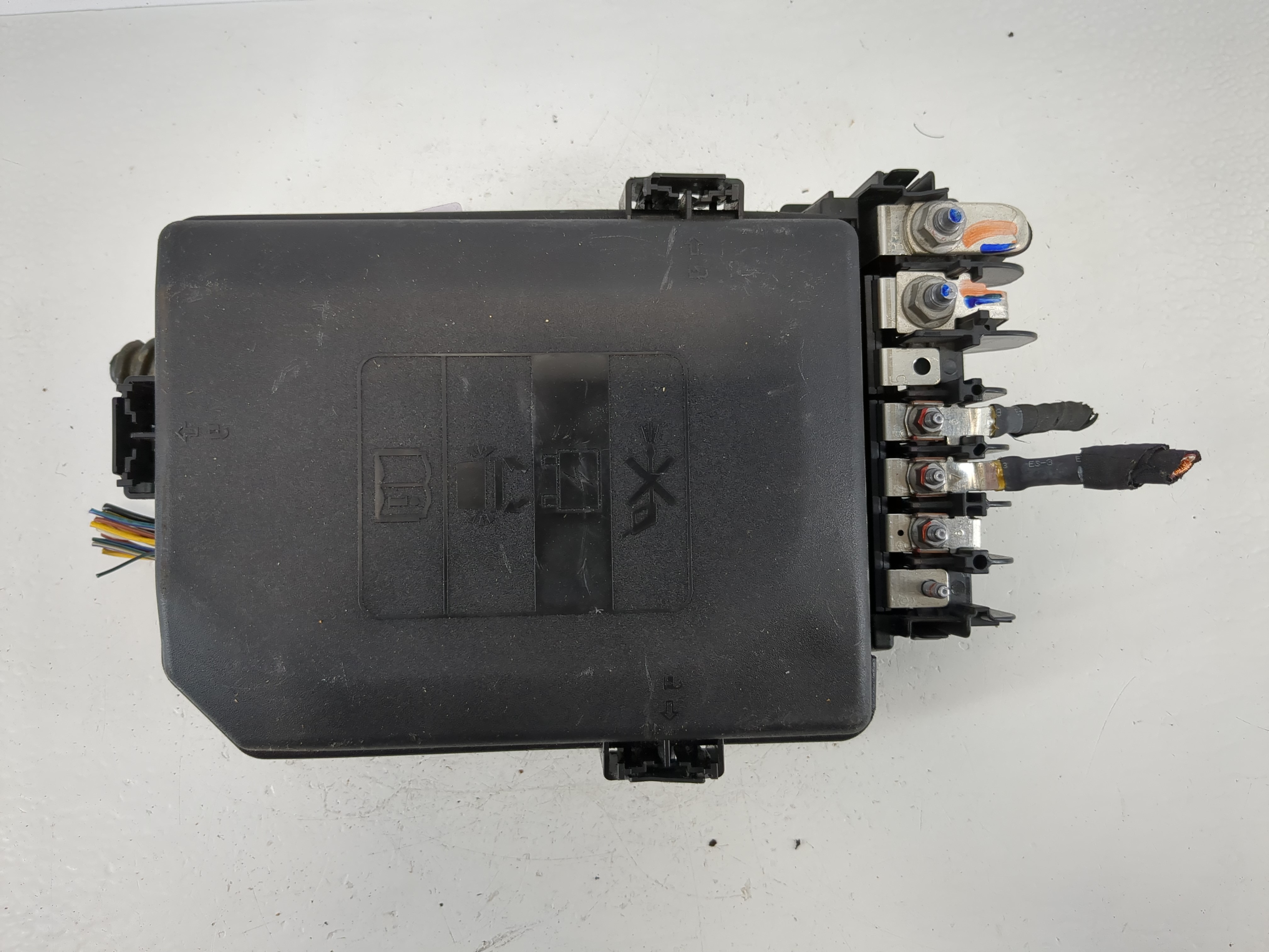2022 Gmc Terrain Fusebox Fuse Box Relay Module 87867005 1141223 - Oemusedautoparts1.com