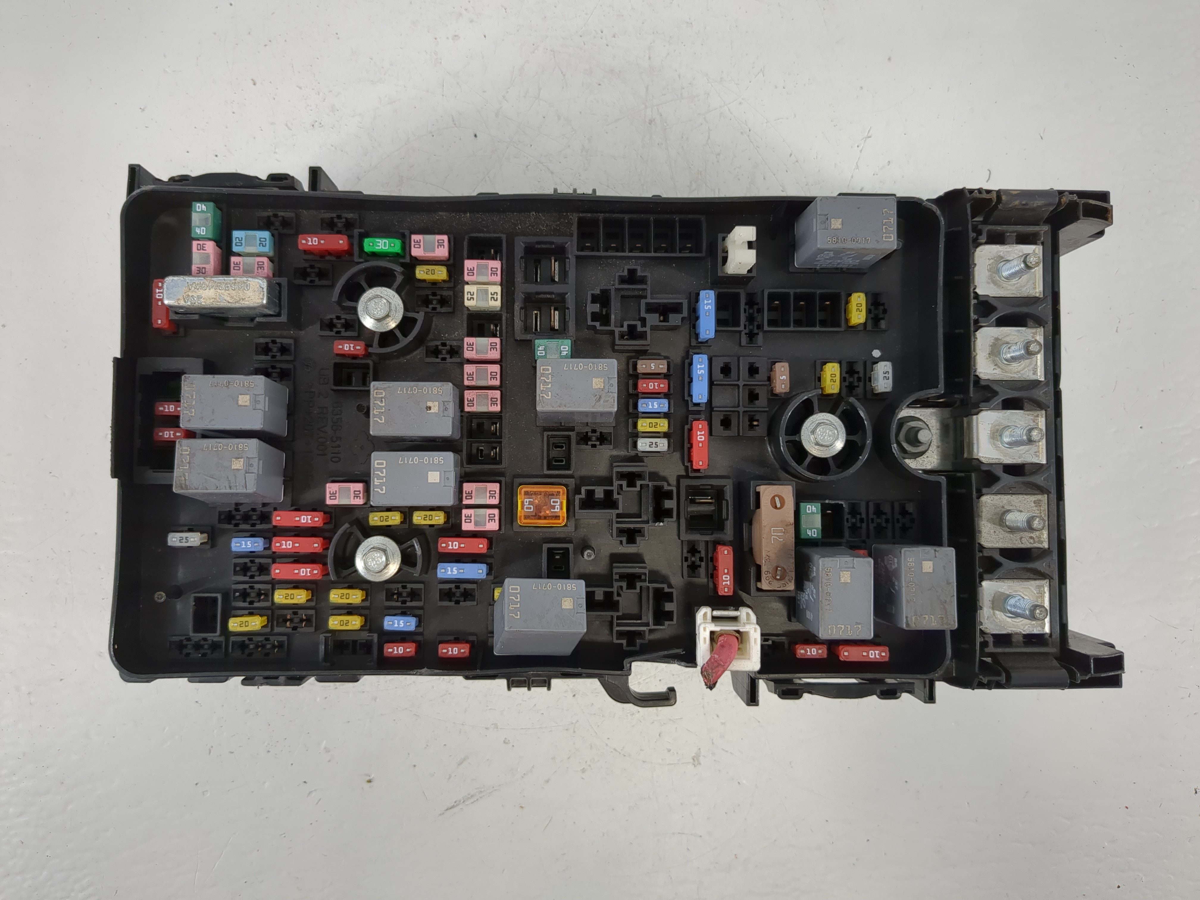 Picture of 2016-2019 Jeep Cherokee Fusebox Fuse Box Relay Module Tipm 6356-5110 1141230