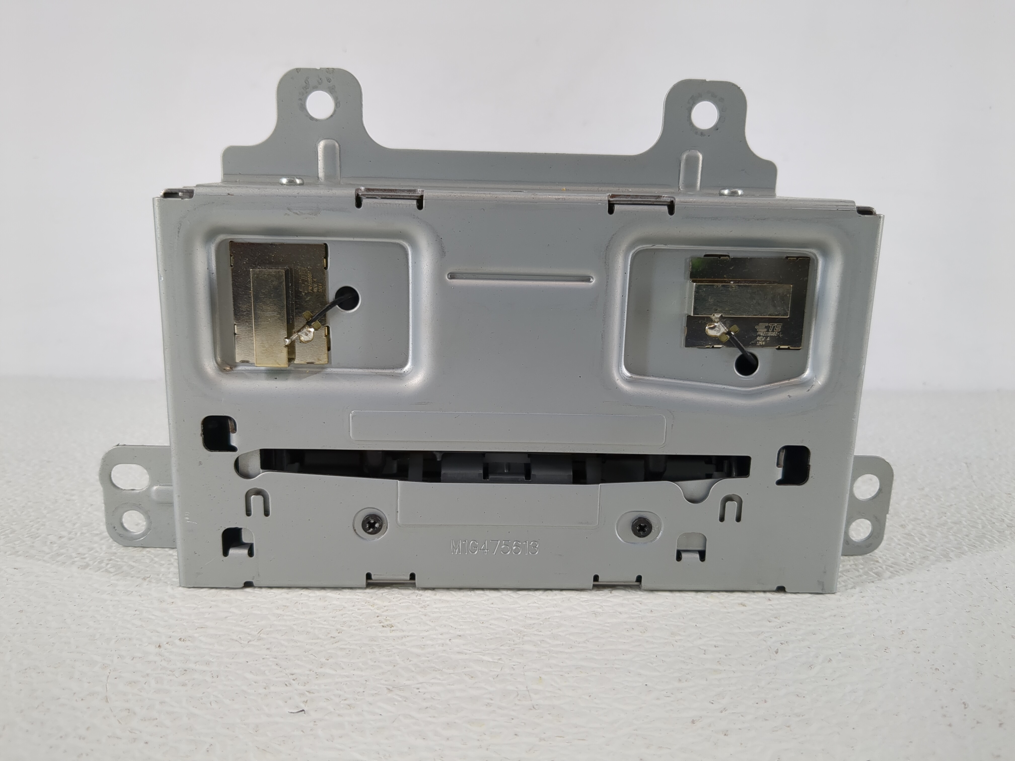 Picture of 2013-2013 Buick Regal Am Fm Cd Player Radio Receiver 1141289